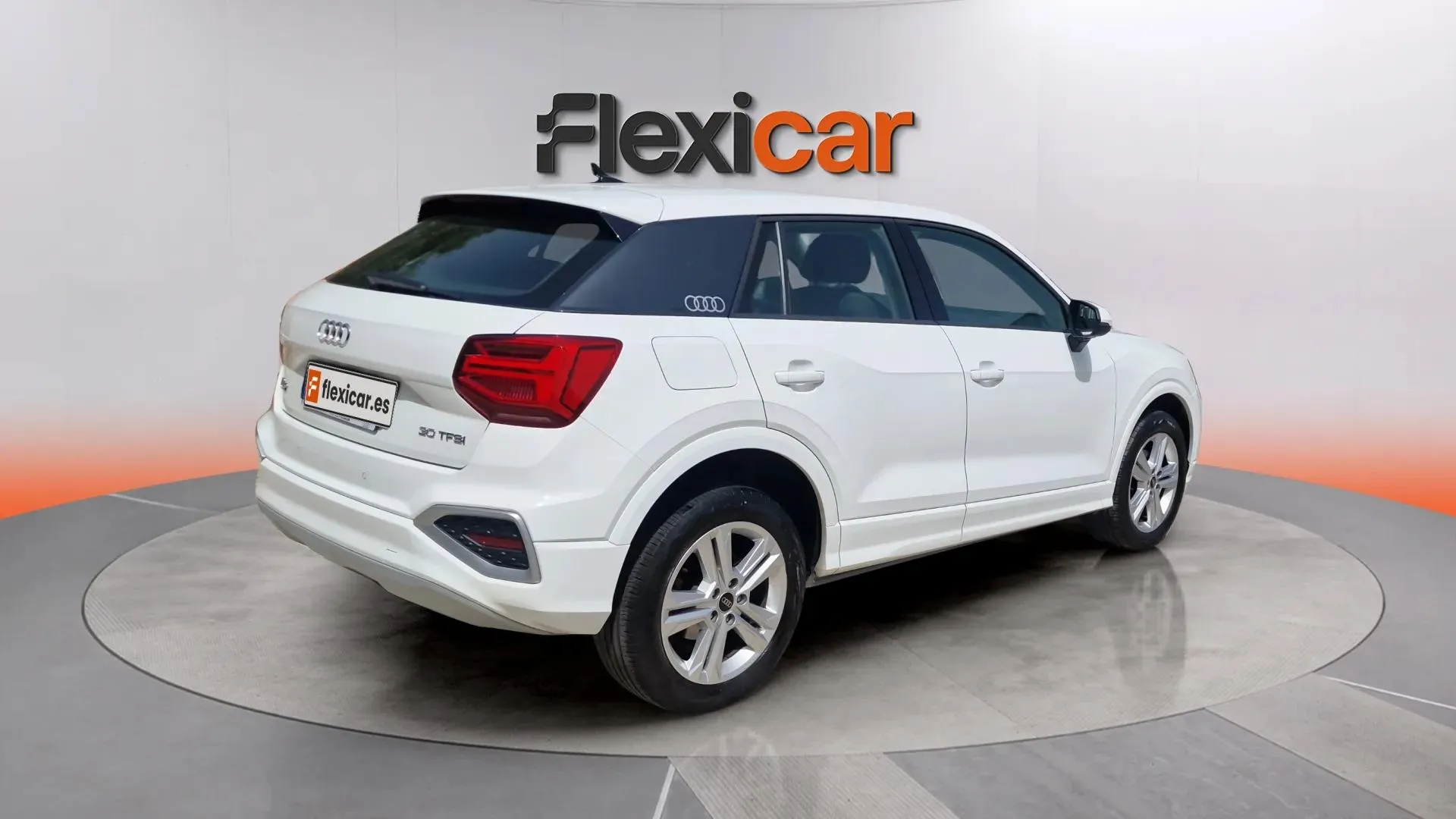 Audi Q2 30 TFSI - foto 7