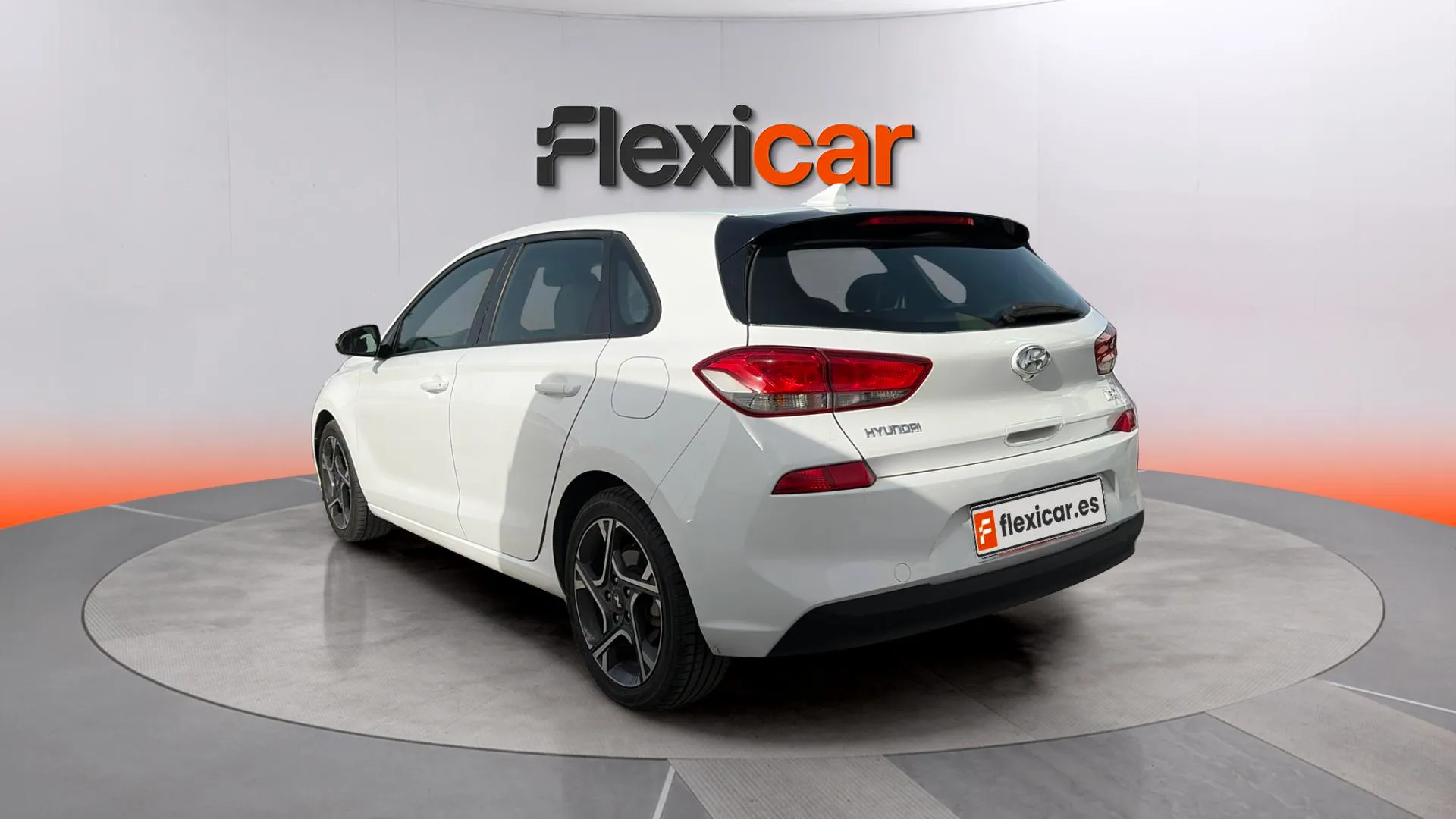 Hyundai i30 1.6 CRDi Klass - foto 5