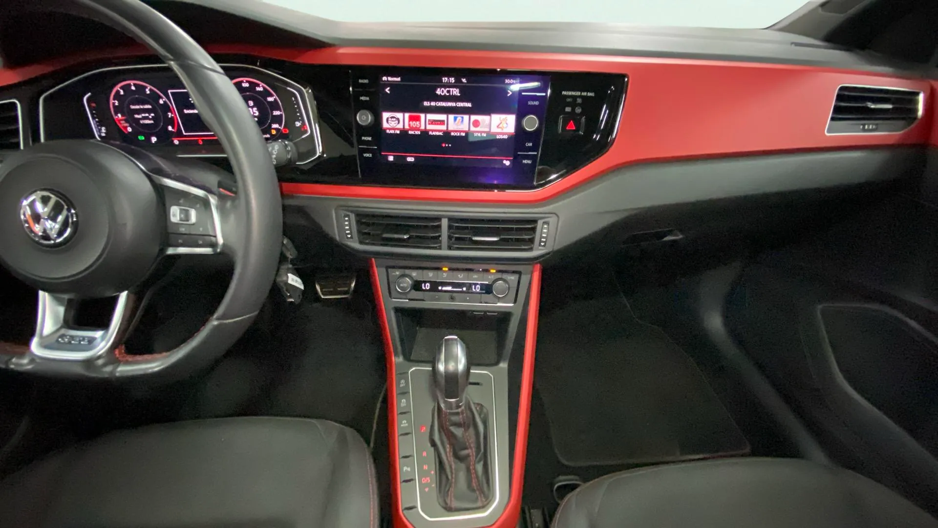 Volkswagen Polo GTI 2.0 TSI DSG - foto 12
