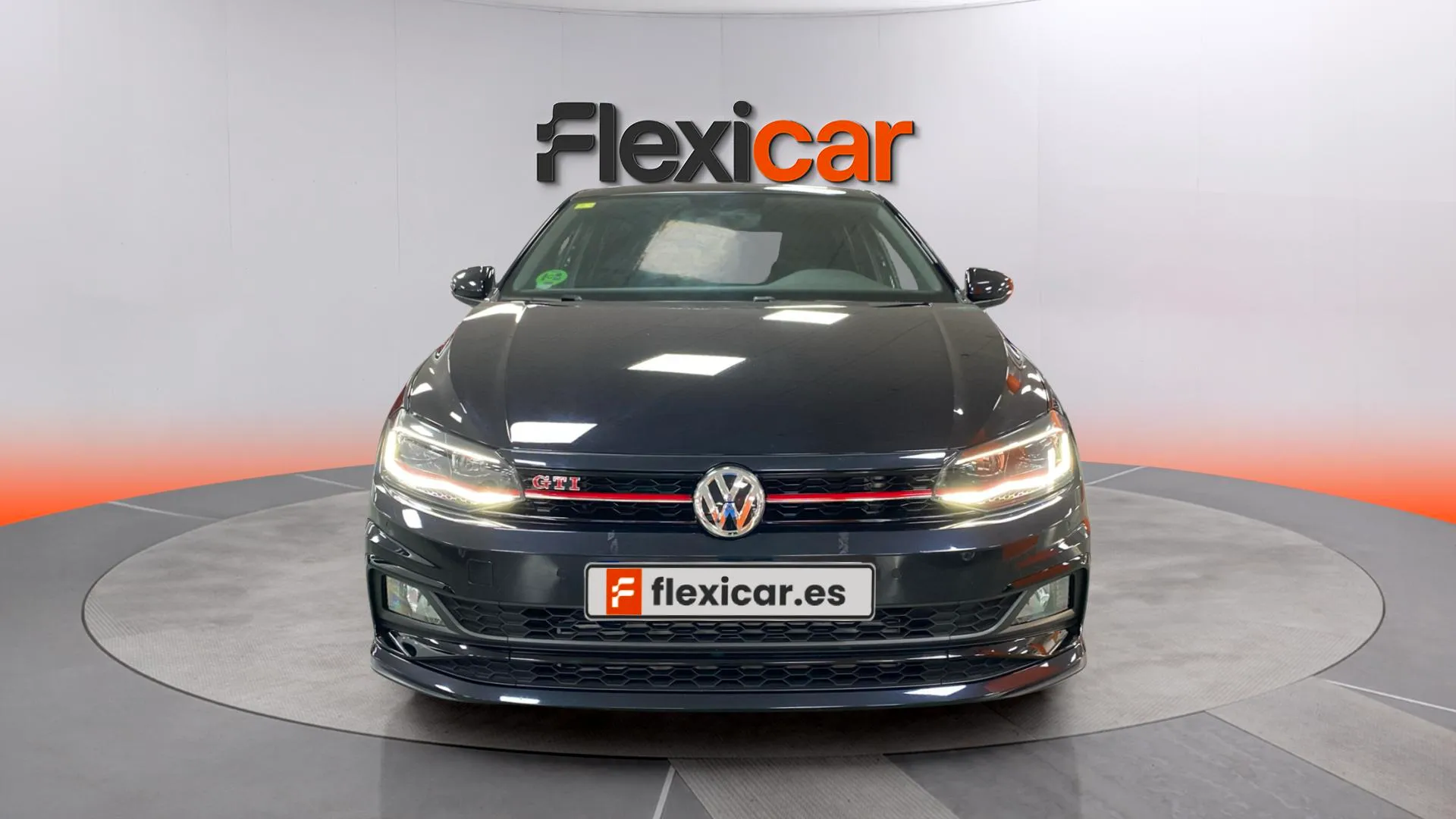 Volkswagen Polo GTI 2.0 TSI DSG - foto 2