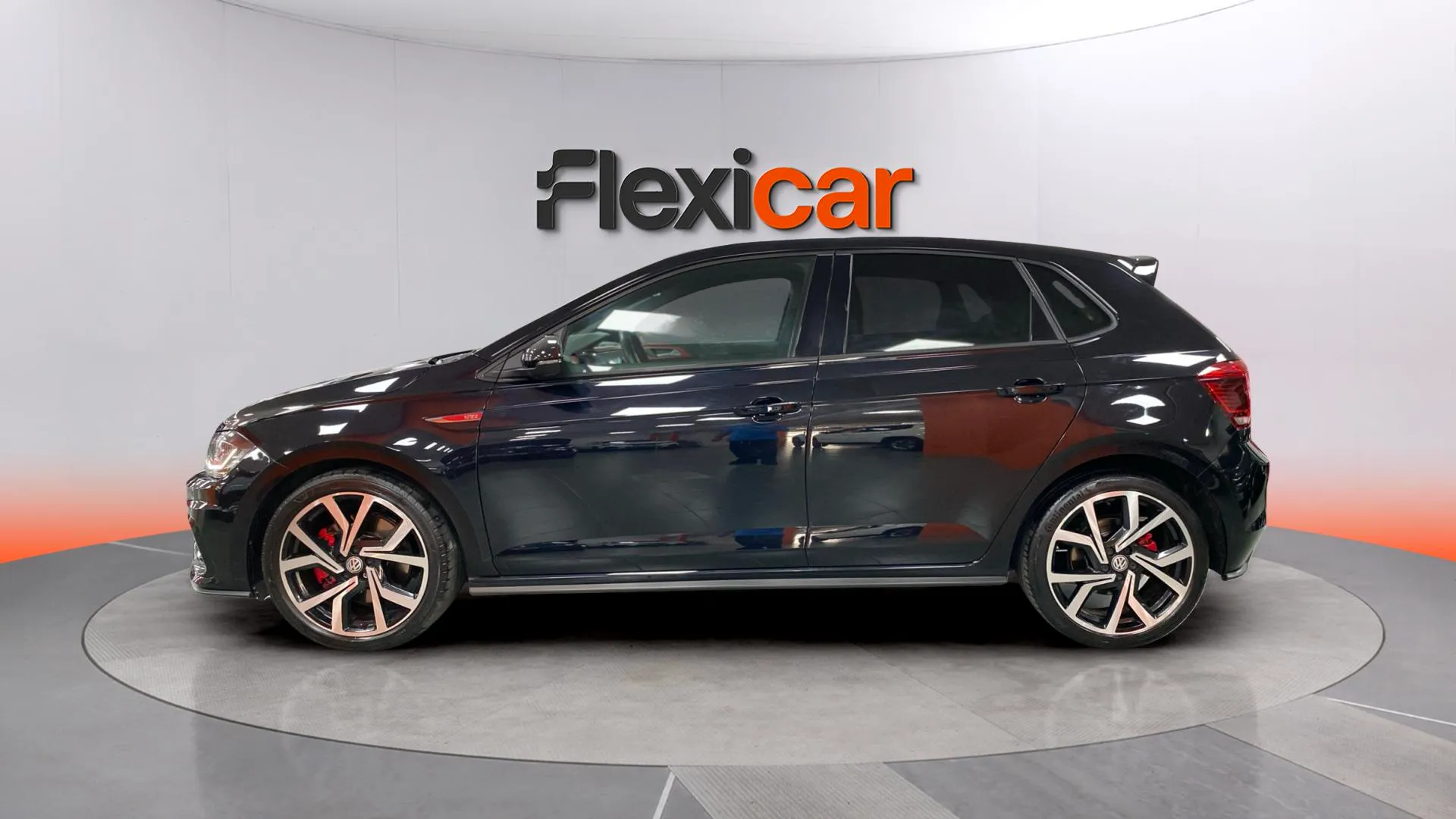 Volkswagen Polo GTI 2.0 TSI DSG - foto 5
