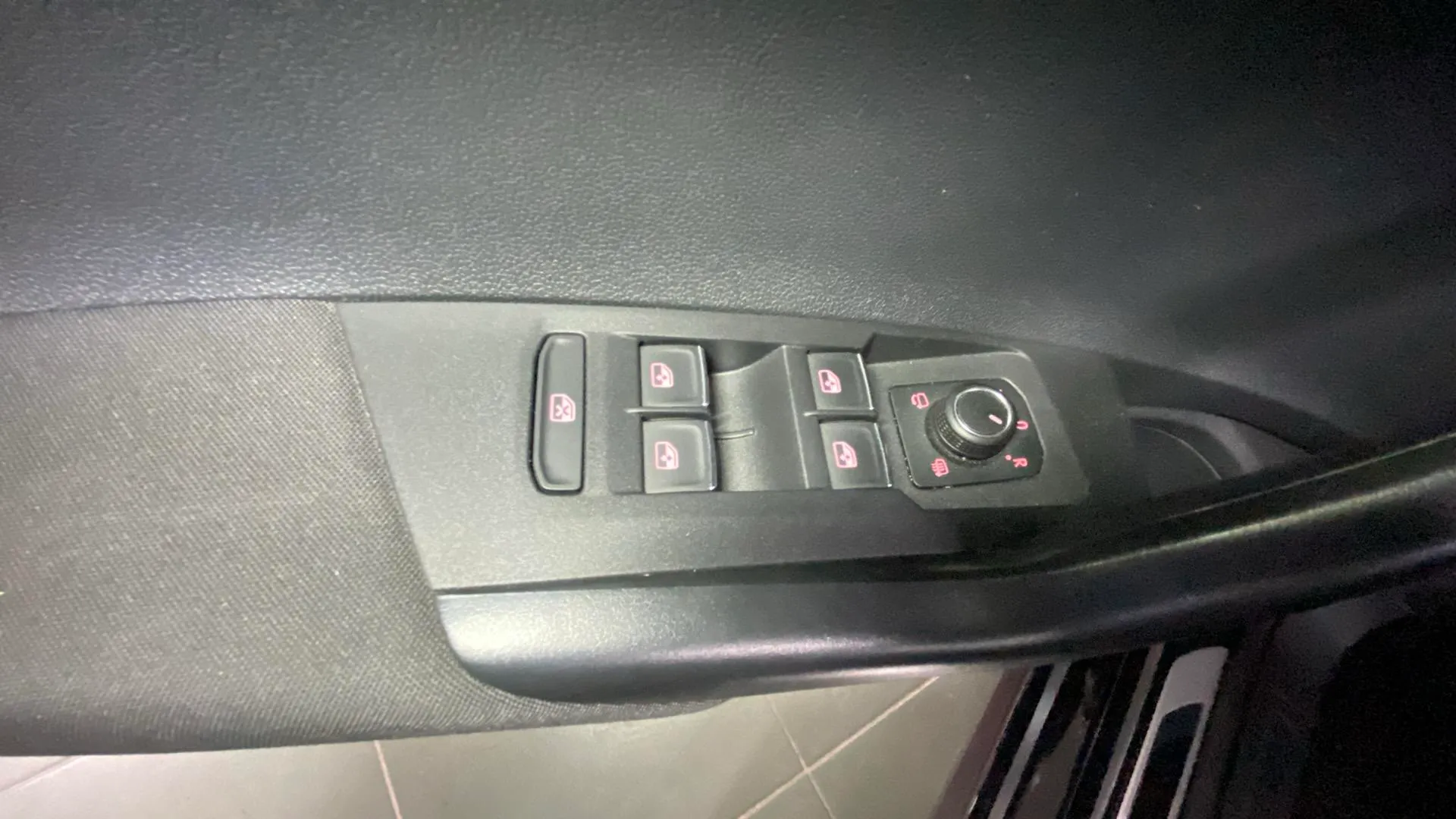 Volkswagen Polo GTI 2.0 TSI DSG - foto 35