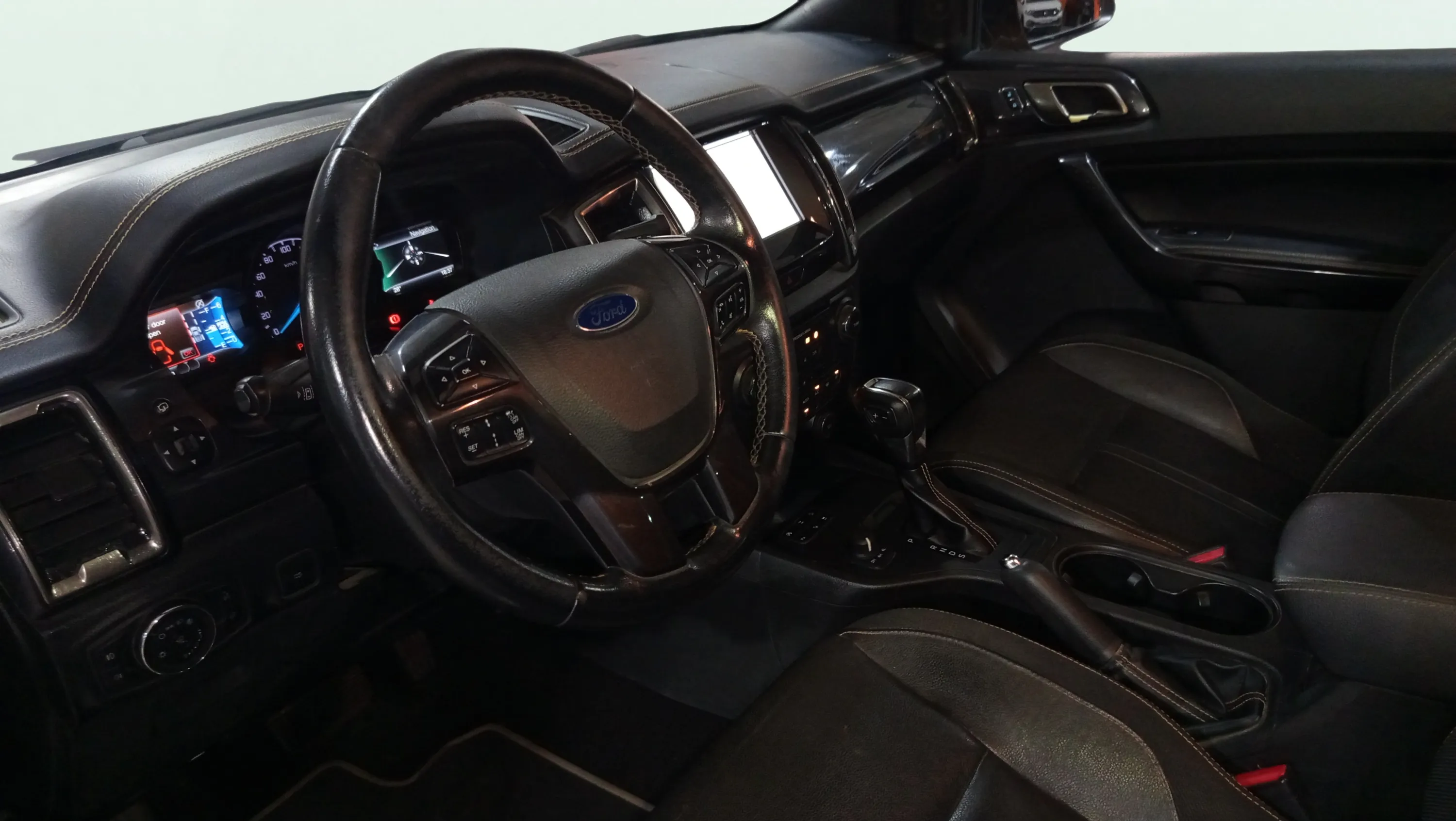 Ford Ranger 2.0 EcoBoost 4x4 Dob Cab Wildtrack - foto 21