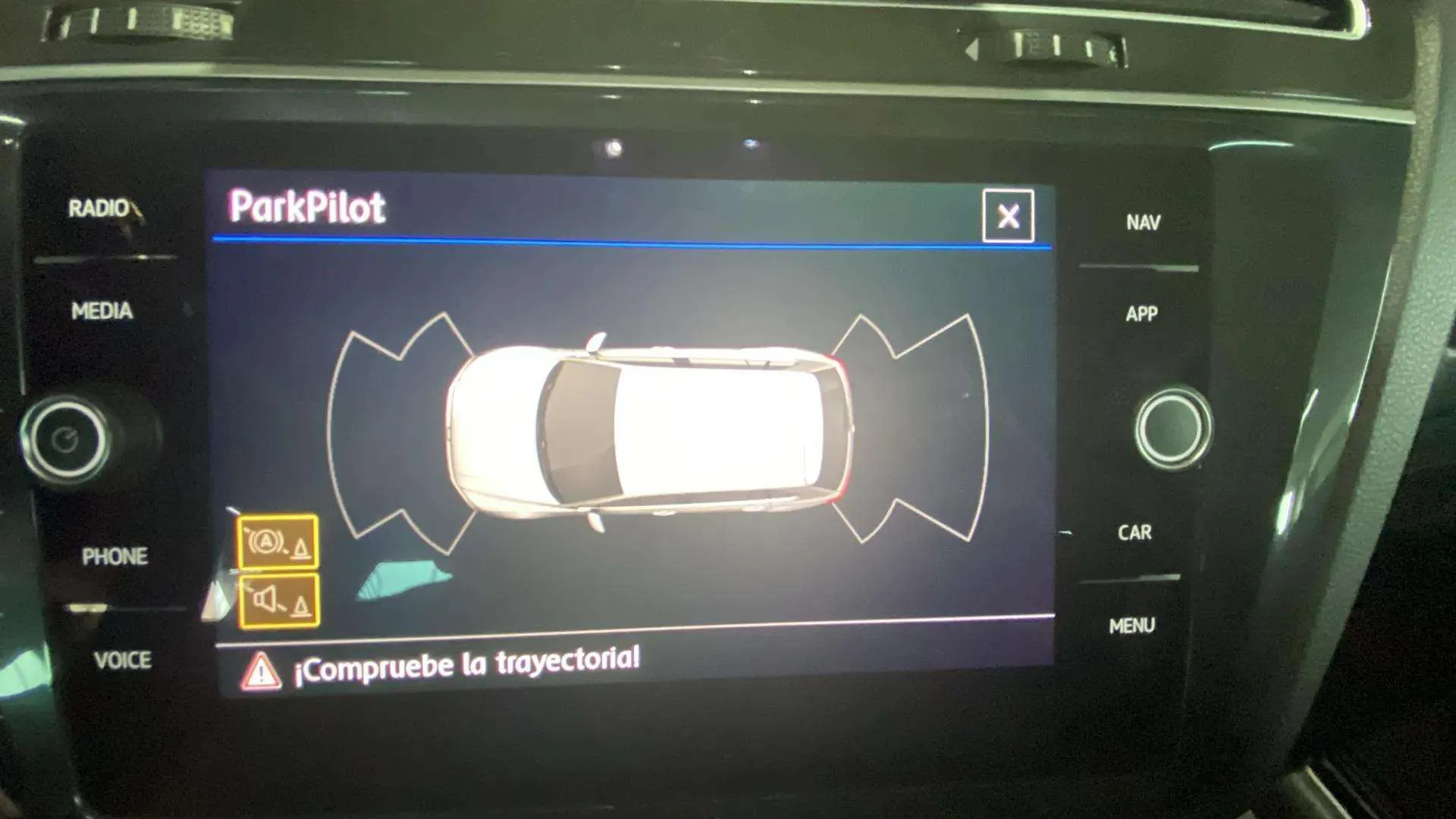 Volkswagen Tiguan Sport 2.0 TDI DSG - foto 23