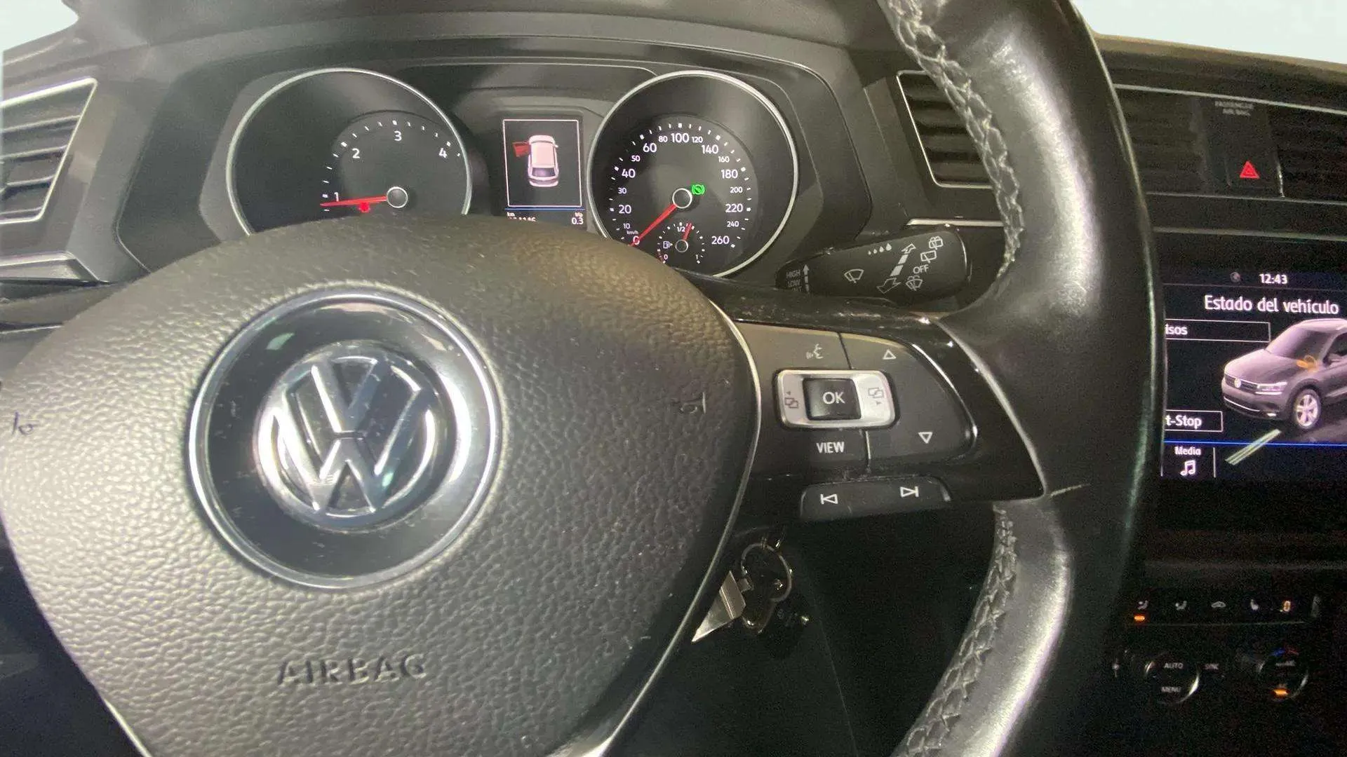 Volkswagen Tiguan Sport 2.0 TDI DSG - foto 28
