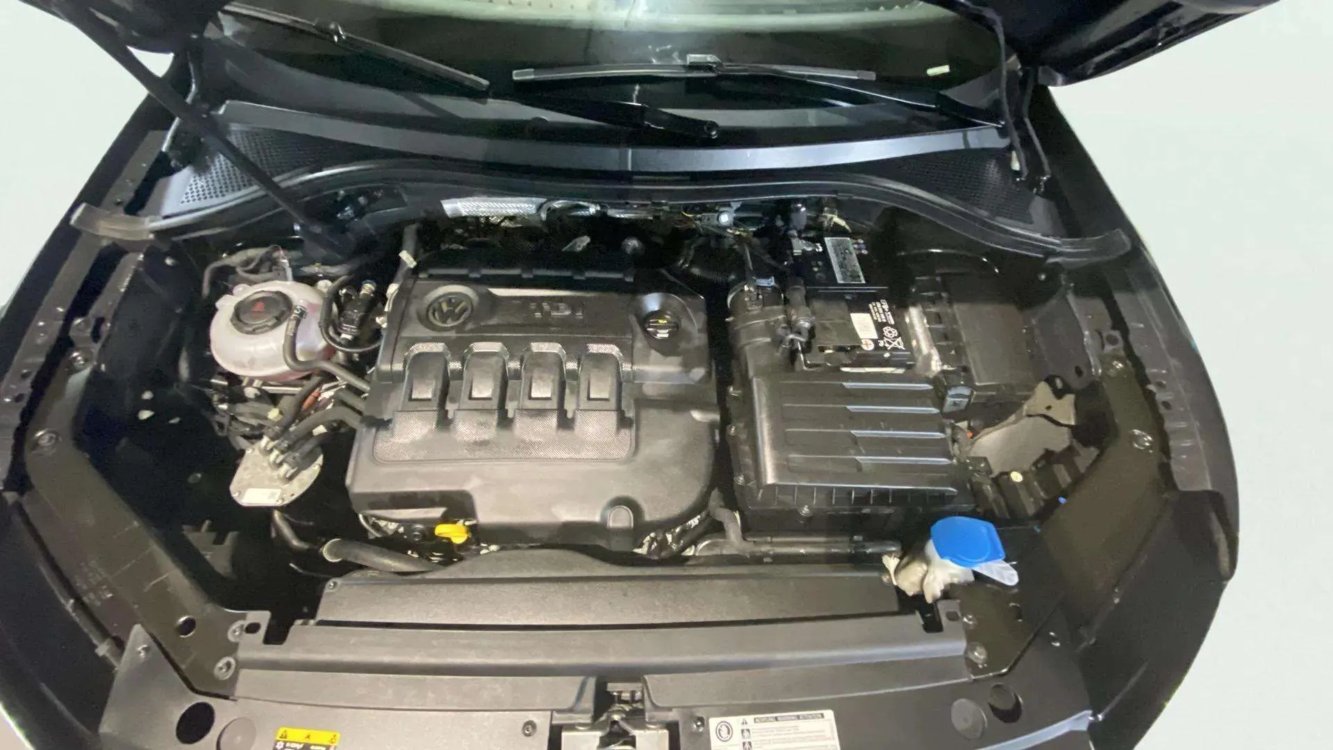 Volkswagen Tiguan Sport 2.0 TDI DSG - foto 22