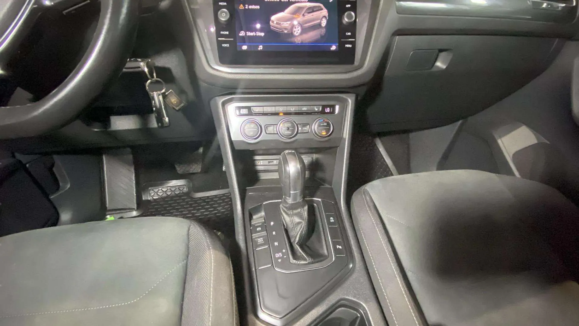 Volkswagen Tiguan Sport 2.0 TDI DSG - foto 14