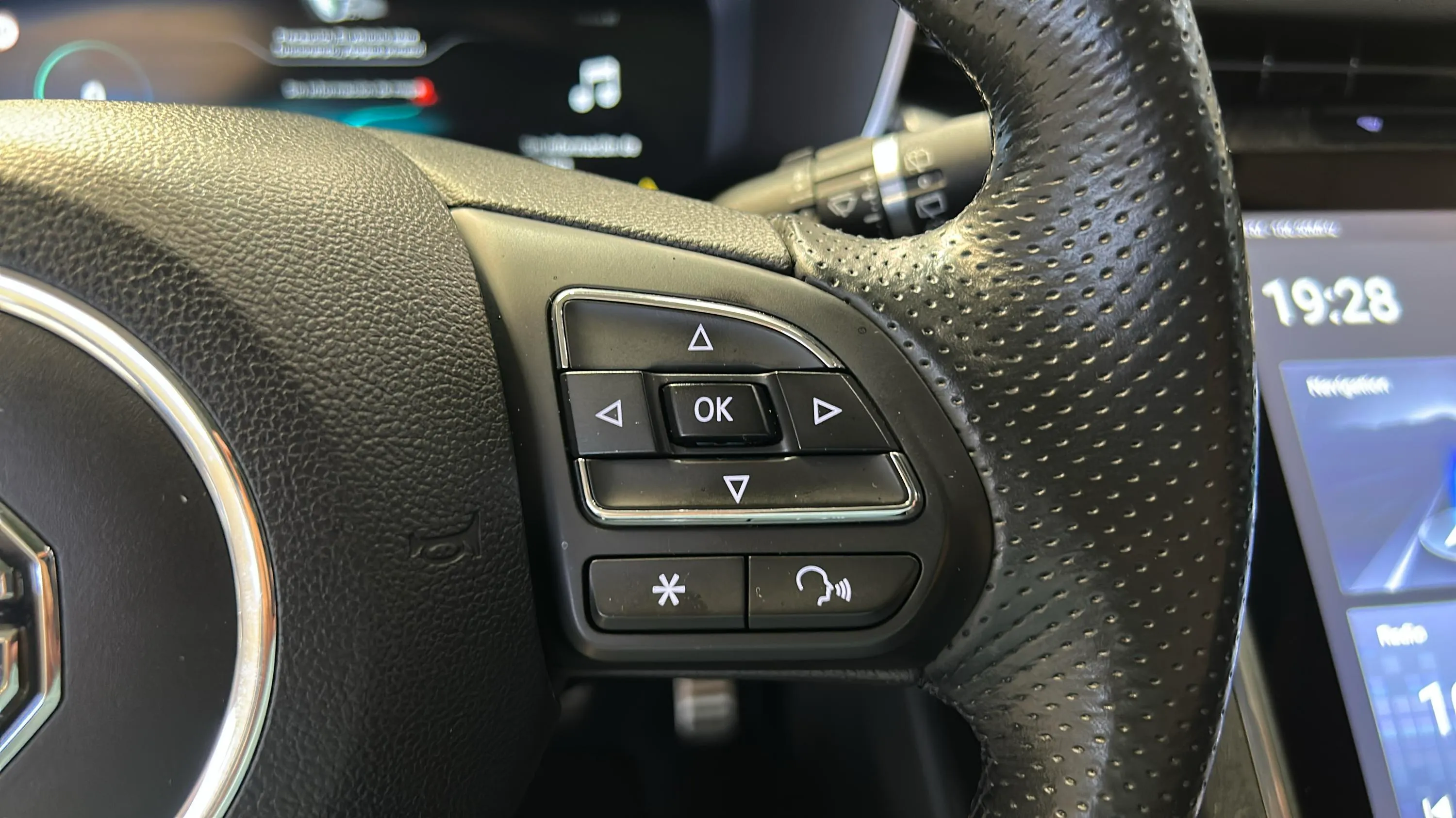 MG Marvel R 70kWh Luxury - foto 20
