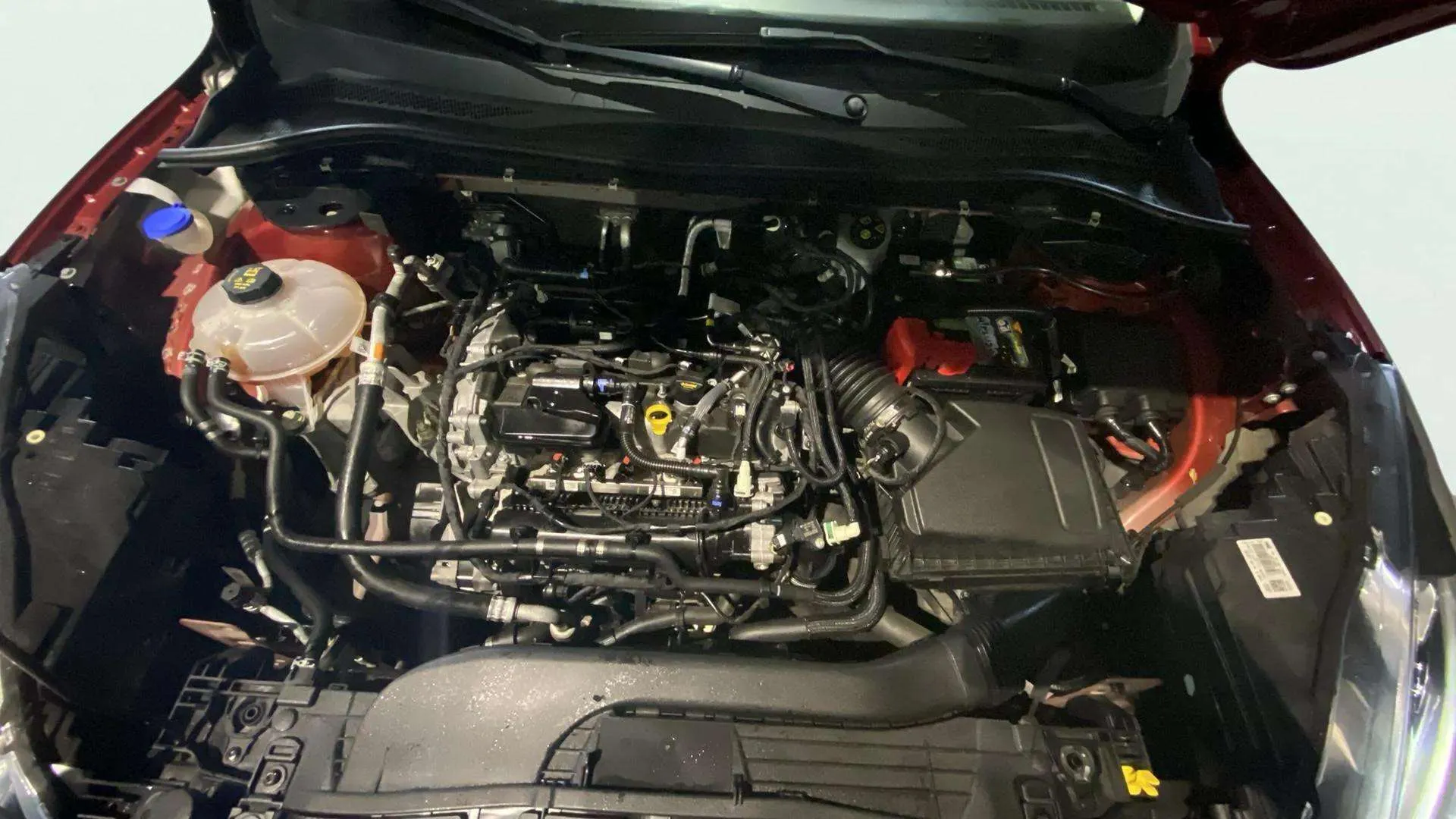 Ford Kuga ST-Line 1.5T EcoBoost - foto 20