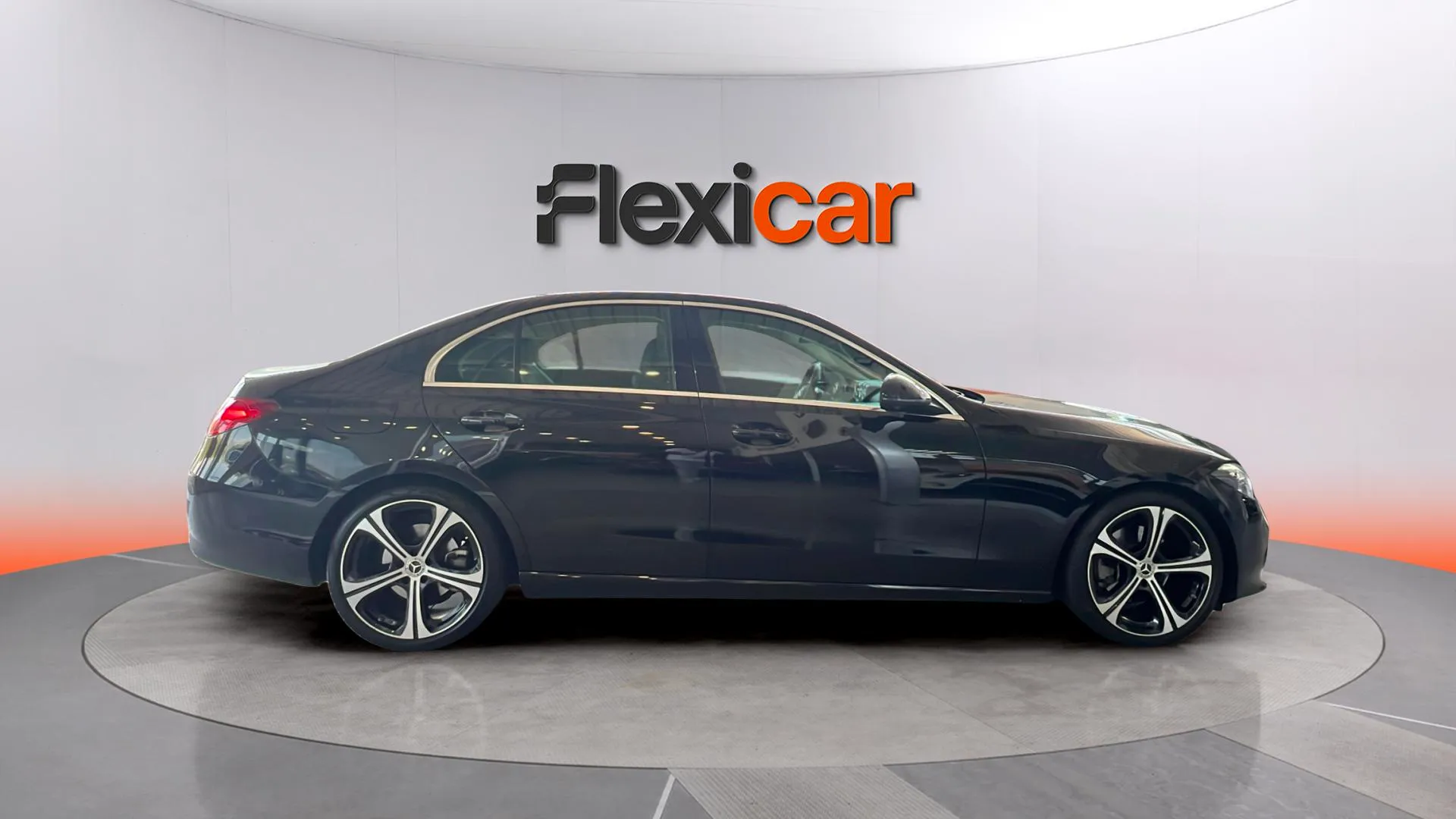 Mercedes-Benz Clase C C 200 - foto 8
