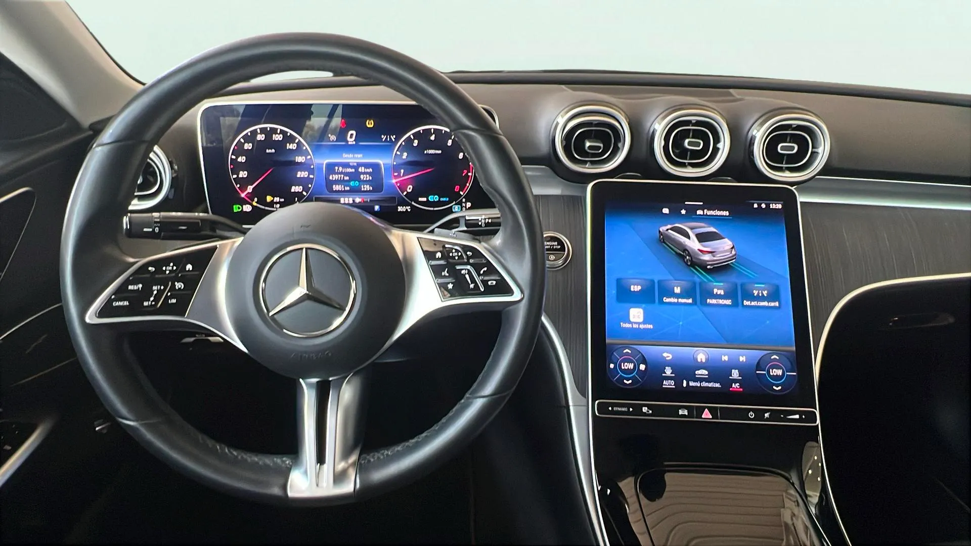 Mercedes-Benz Clase C C 200 - foto 11
