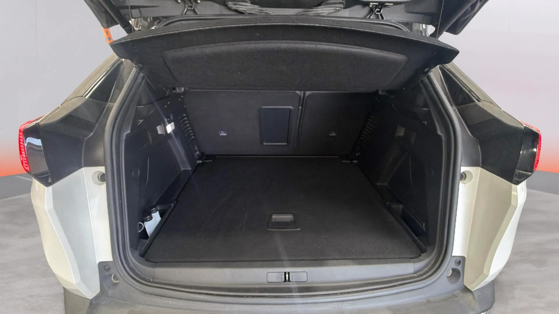 Peugeot 3008 GT Line BlueHDi EAT8 - foto 24