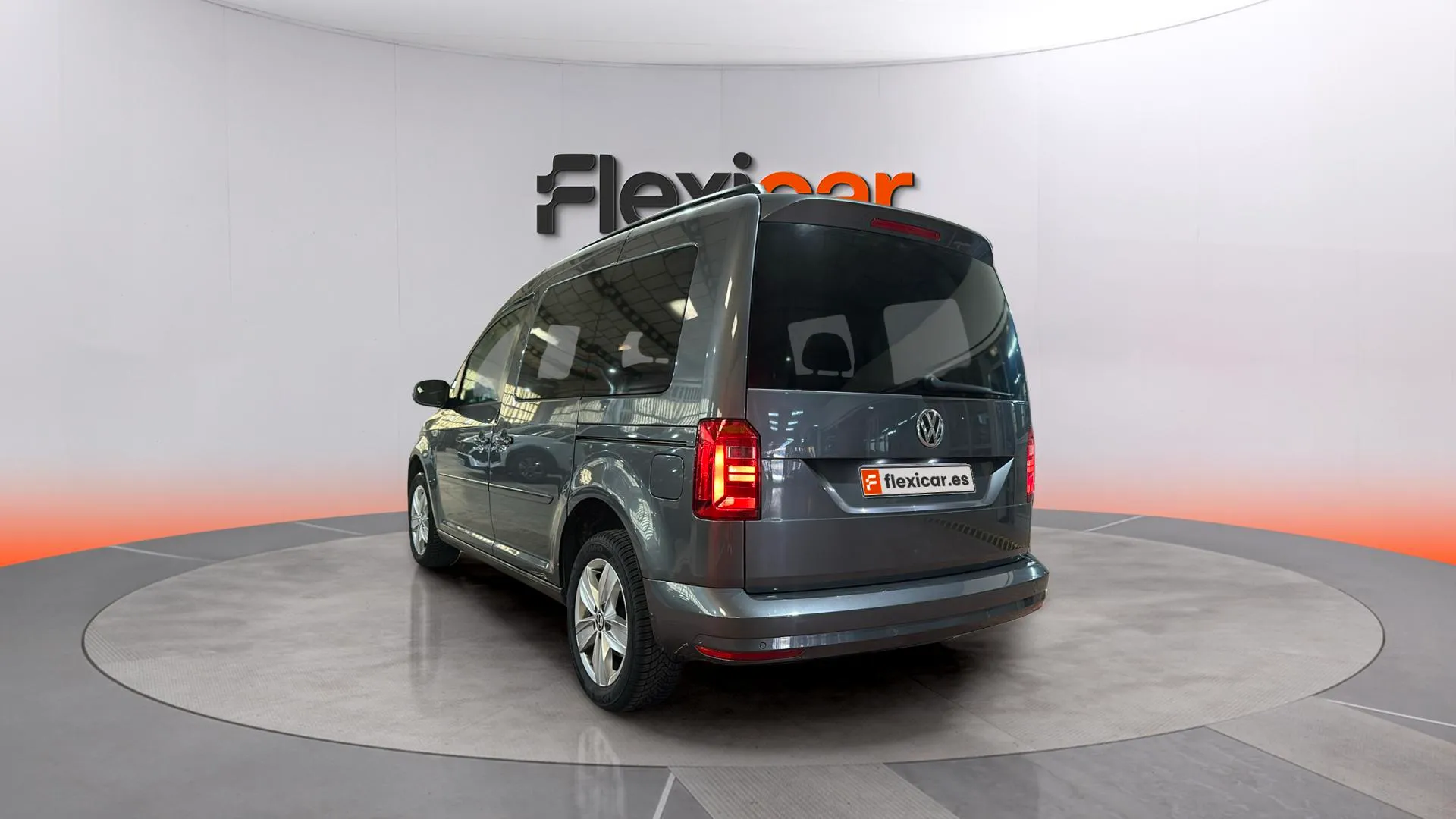 Volkswagen Caddy Comfortline 2.0 TDI BMT DSG - foto 8