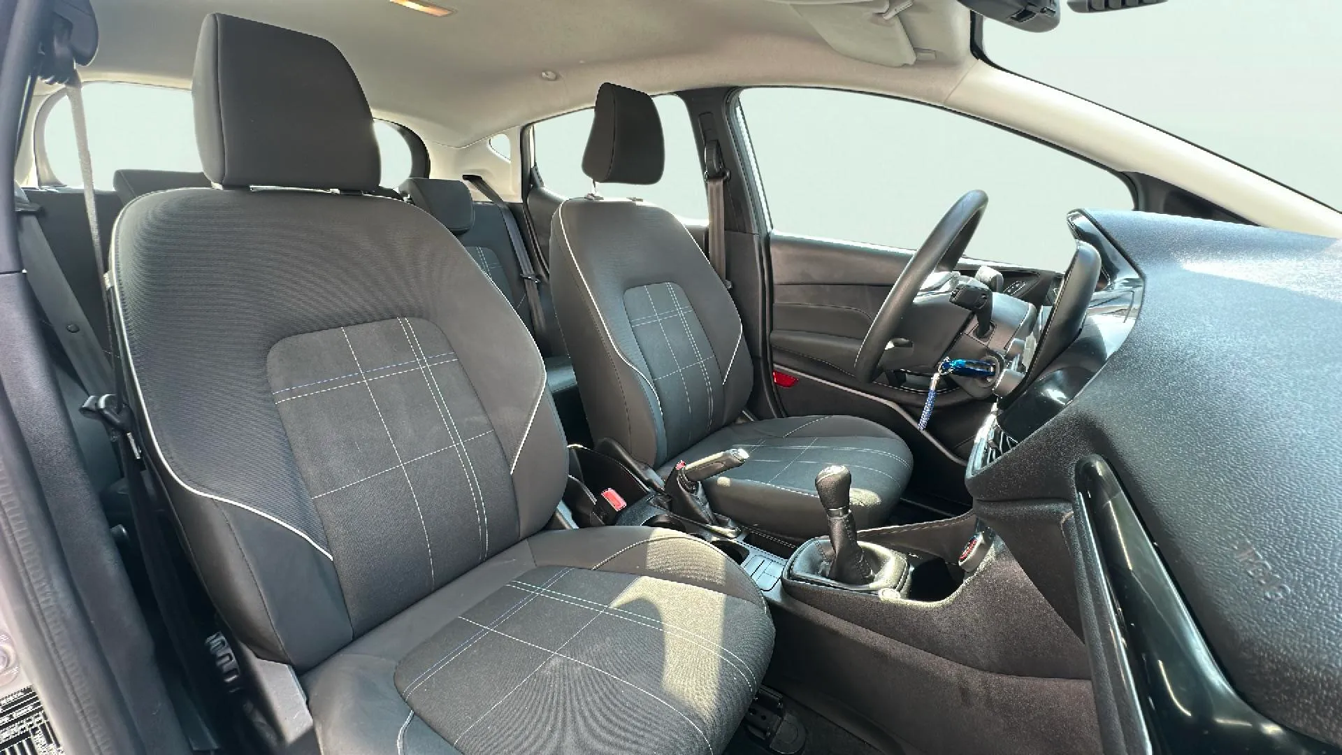 Ford Fiesta 1.0 EcoBoost Active - foto 13
