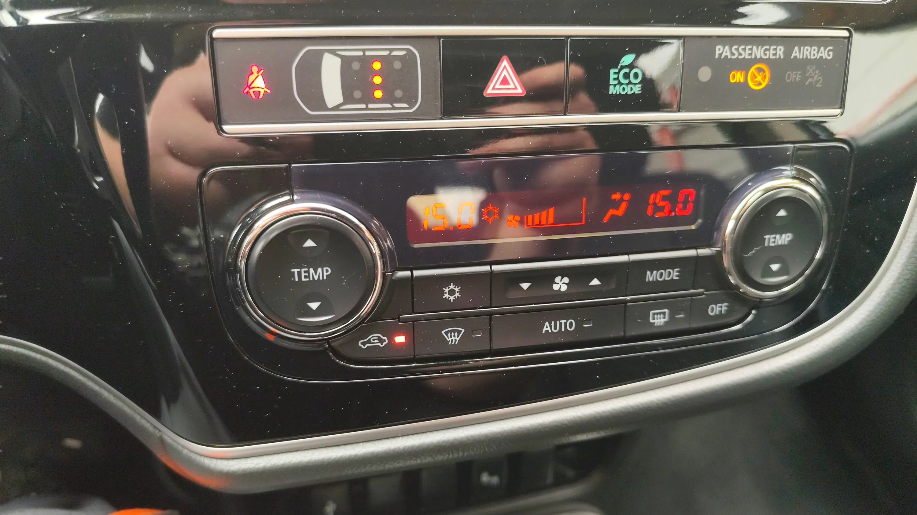 Mitsubishi Outlander 2.4 PHEV Motion 4WD - foto 18