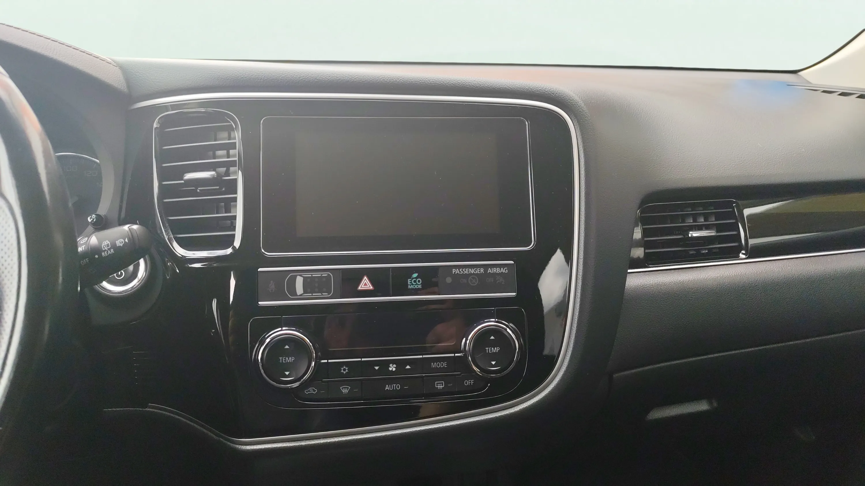 Mitsubishi Outlander 2.4 PHEV Motion 4WD - foto 16