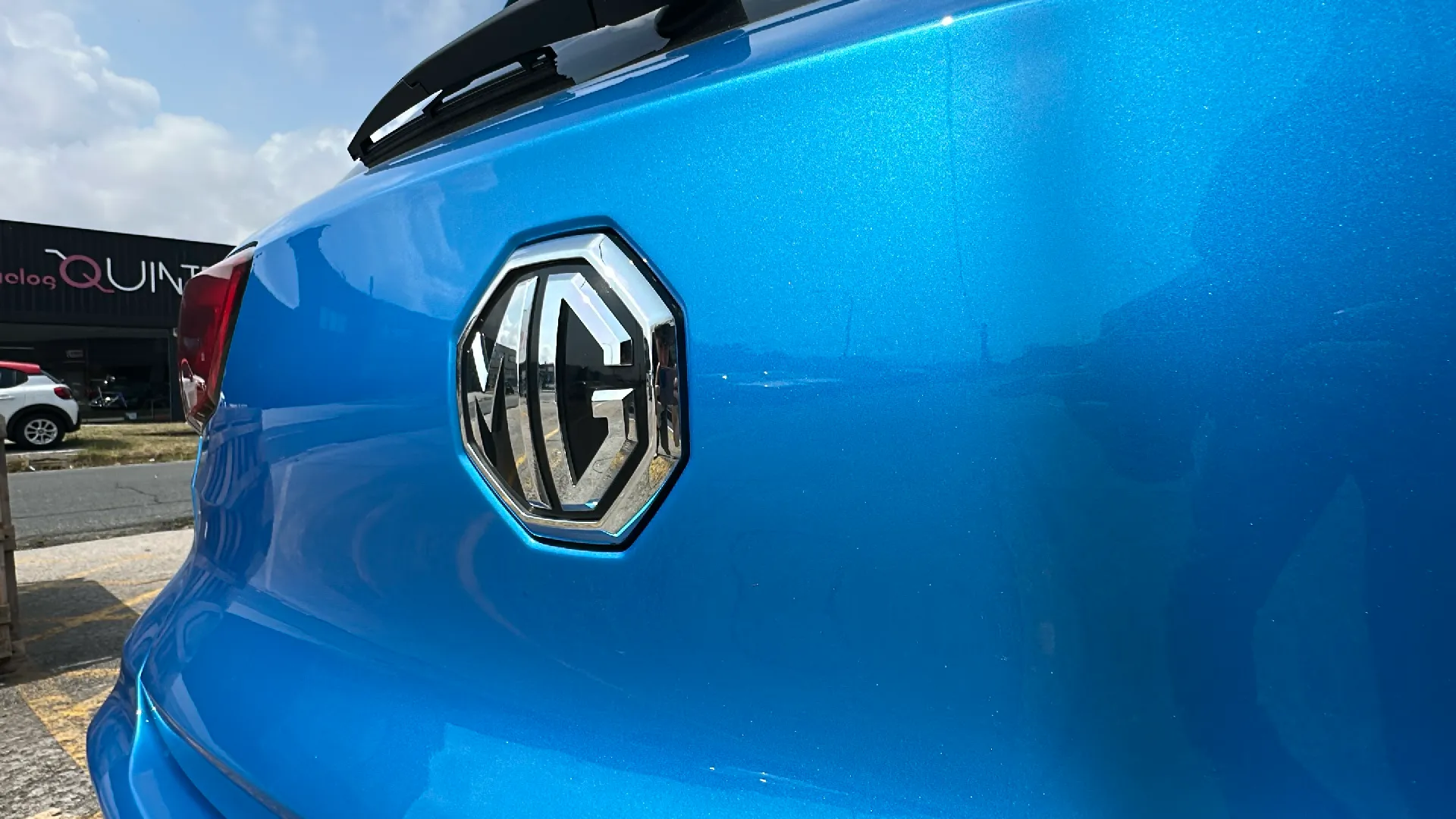 MG ZS 1.5 Luxury - foto 19