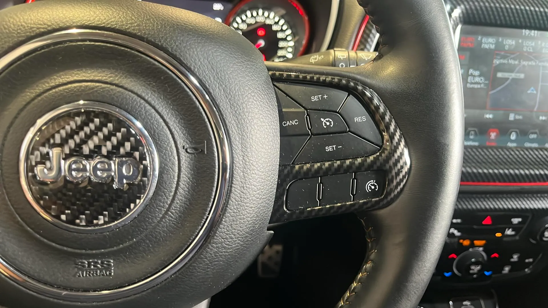 Jeep Compass 2.0 Mjet Limited 4x4 AD - foto 15