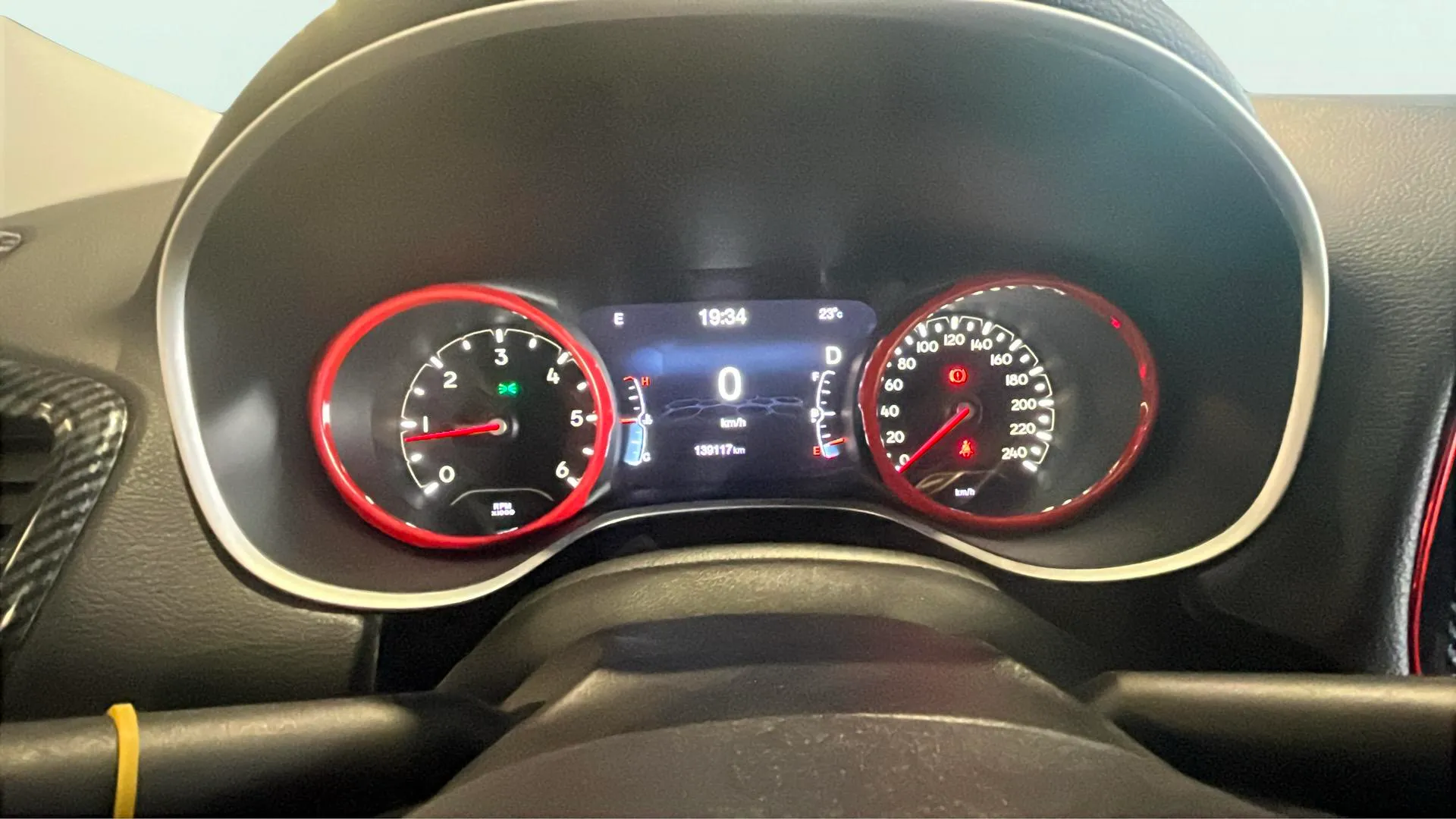 Jeep Compass 2.0 Mjet Limited 4x4 AD - foto 9