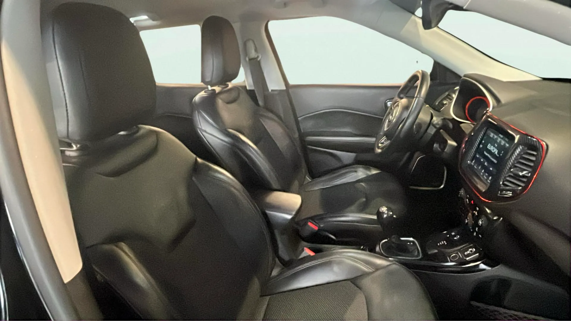Jeep Compass 2.0 Mjet Limited 4x4 AD - foto 17