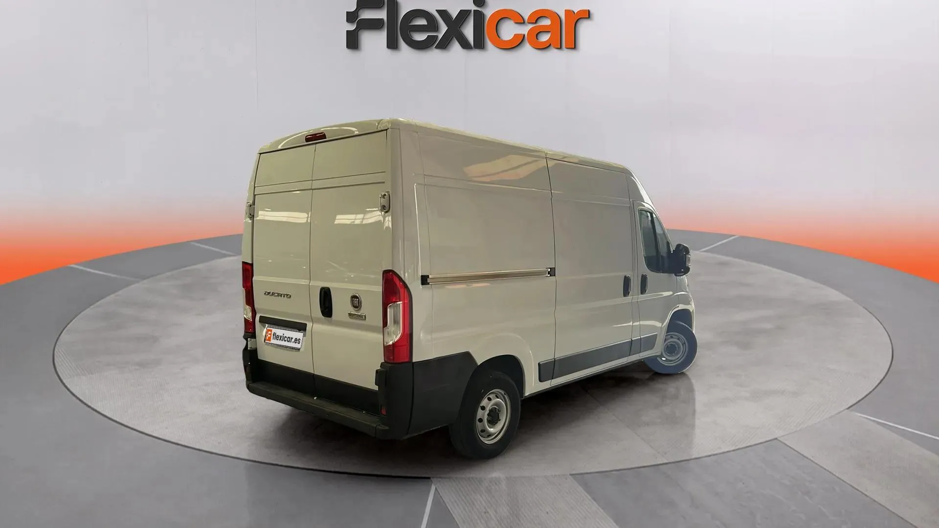 Fiat Ducato 30 L2H2 2.3 - foto 7