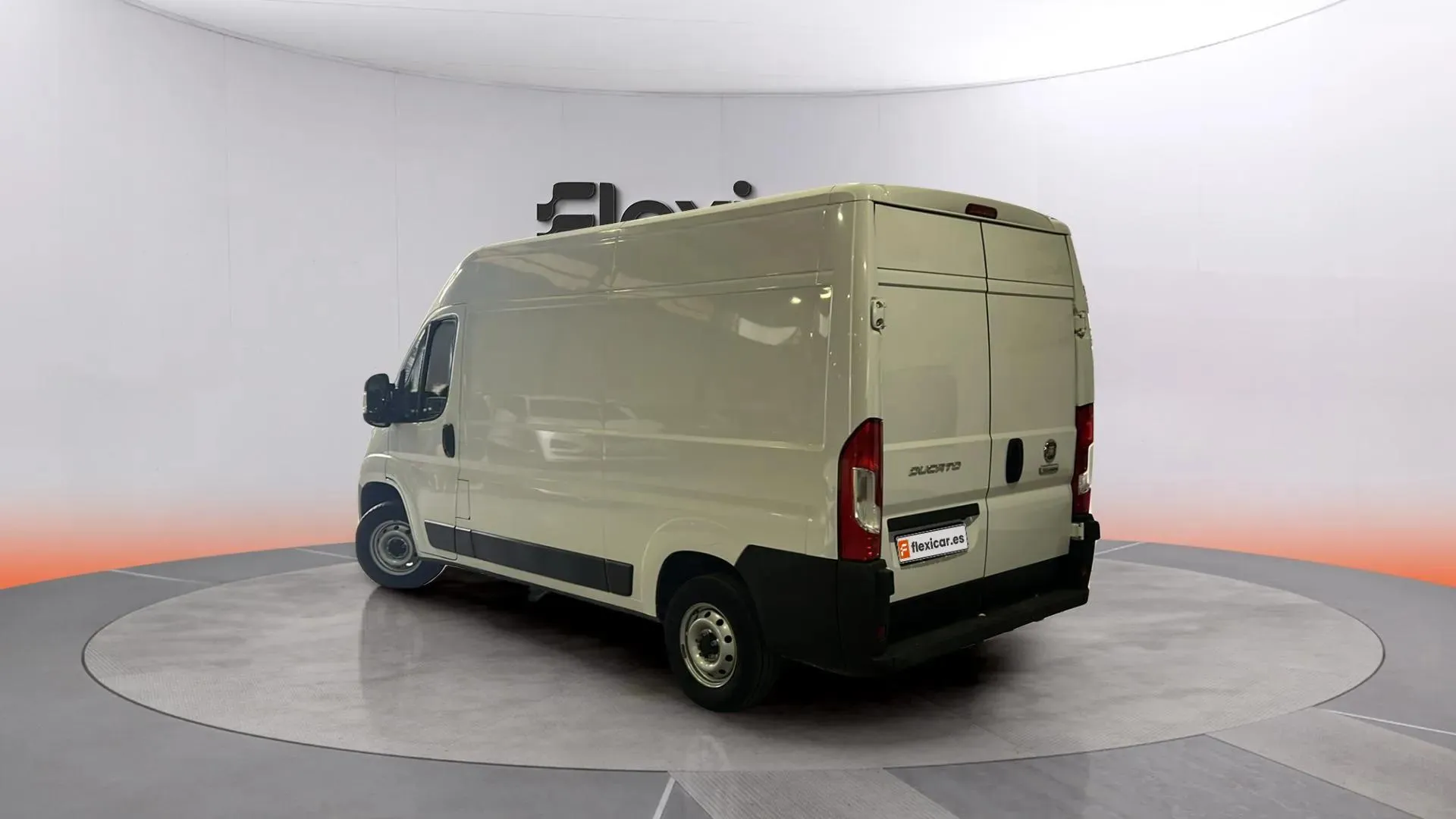 Fiat Ducato 30 L2H2 2.3 - foto 5