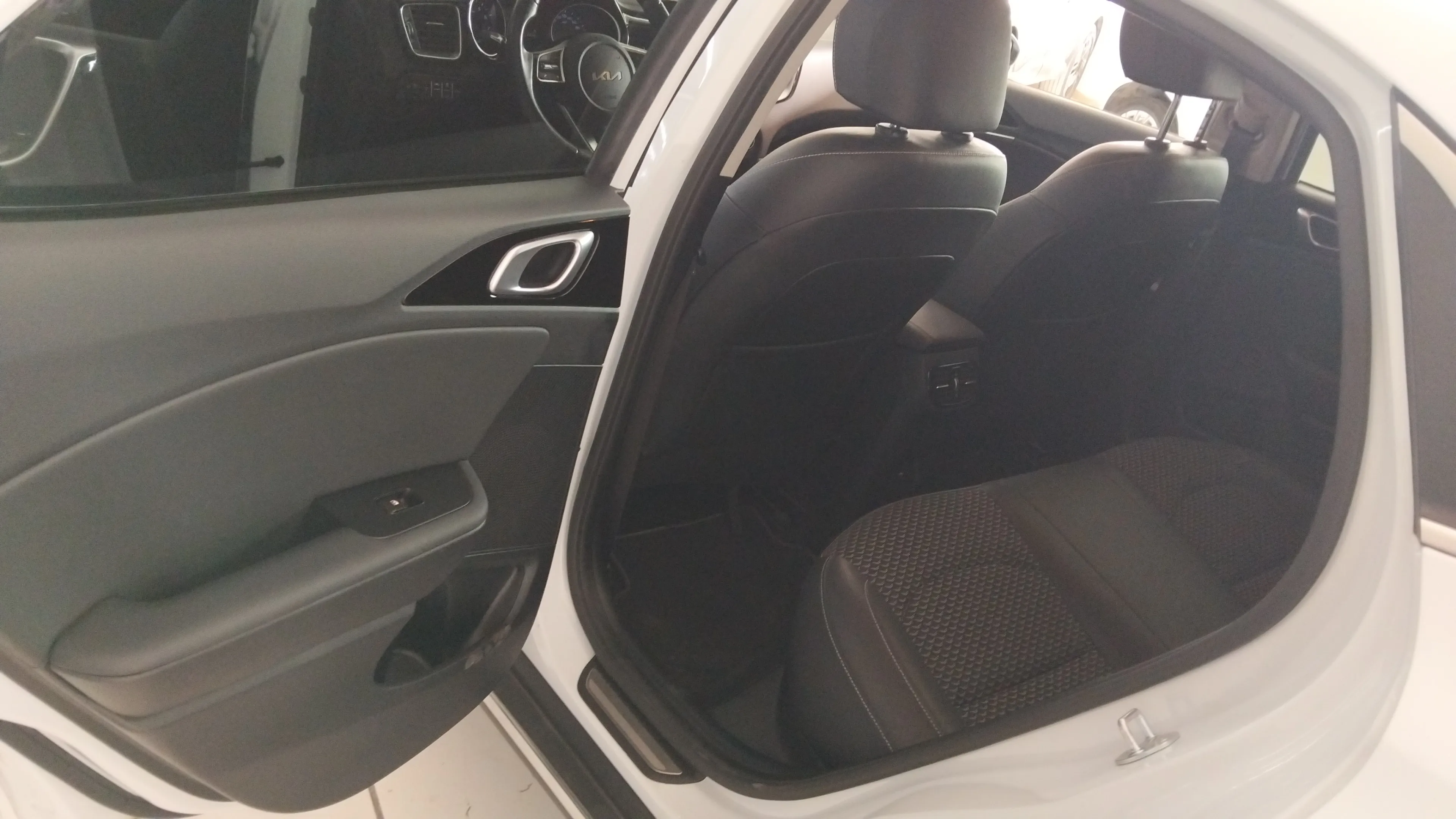 Kia XCeed 1.5 MHEV GT-line DCT - foto 11