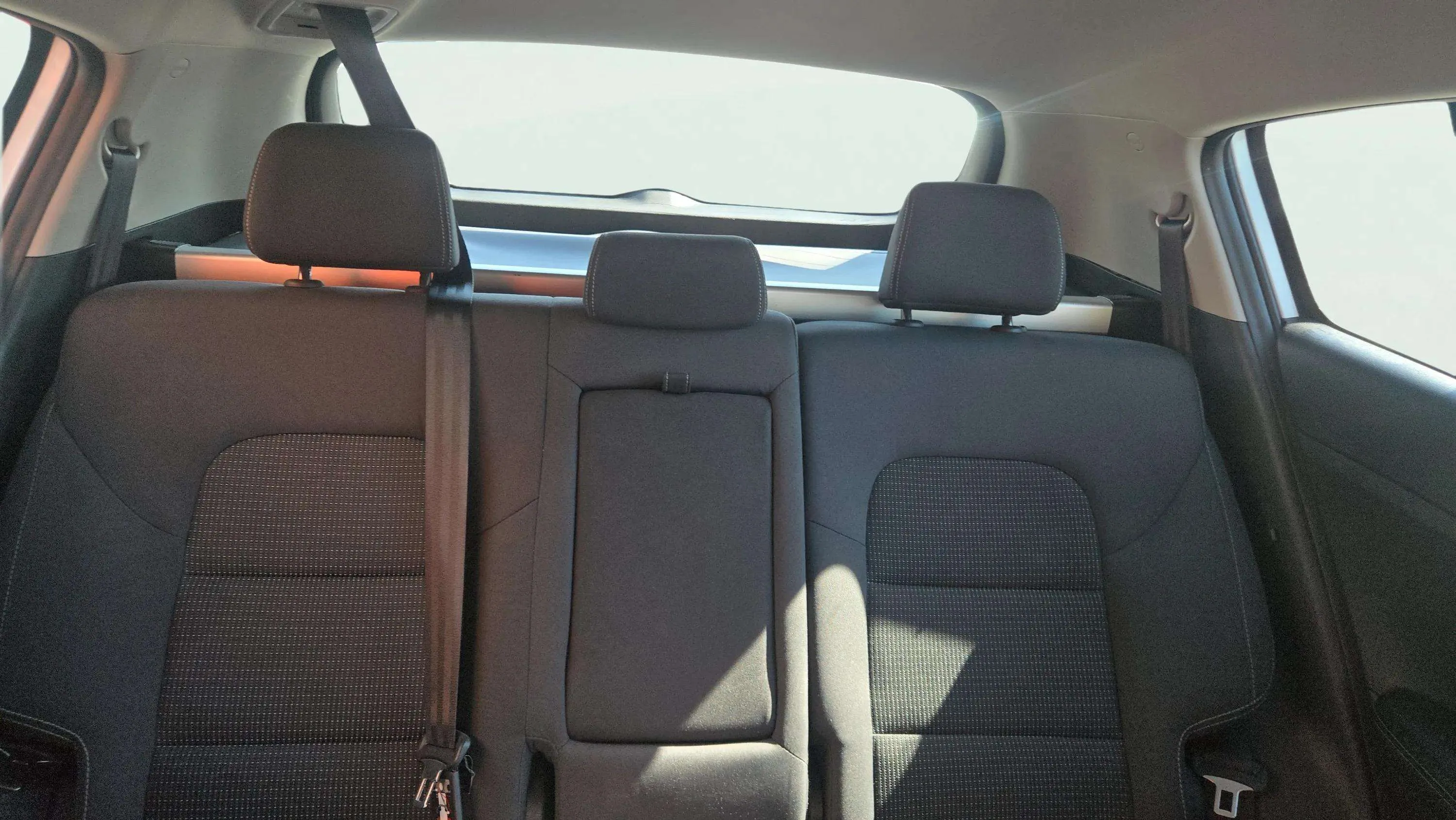 Kia Sportage 1.6 GDi Emotion 4x2 - foto 12