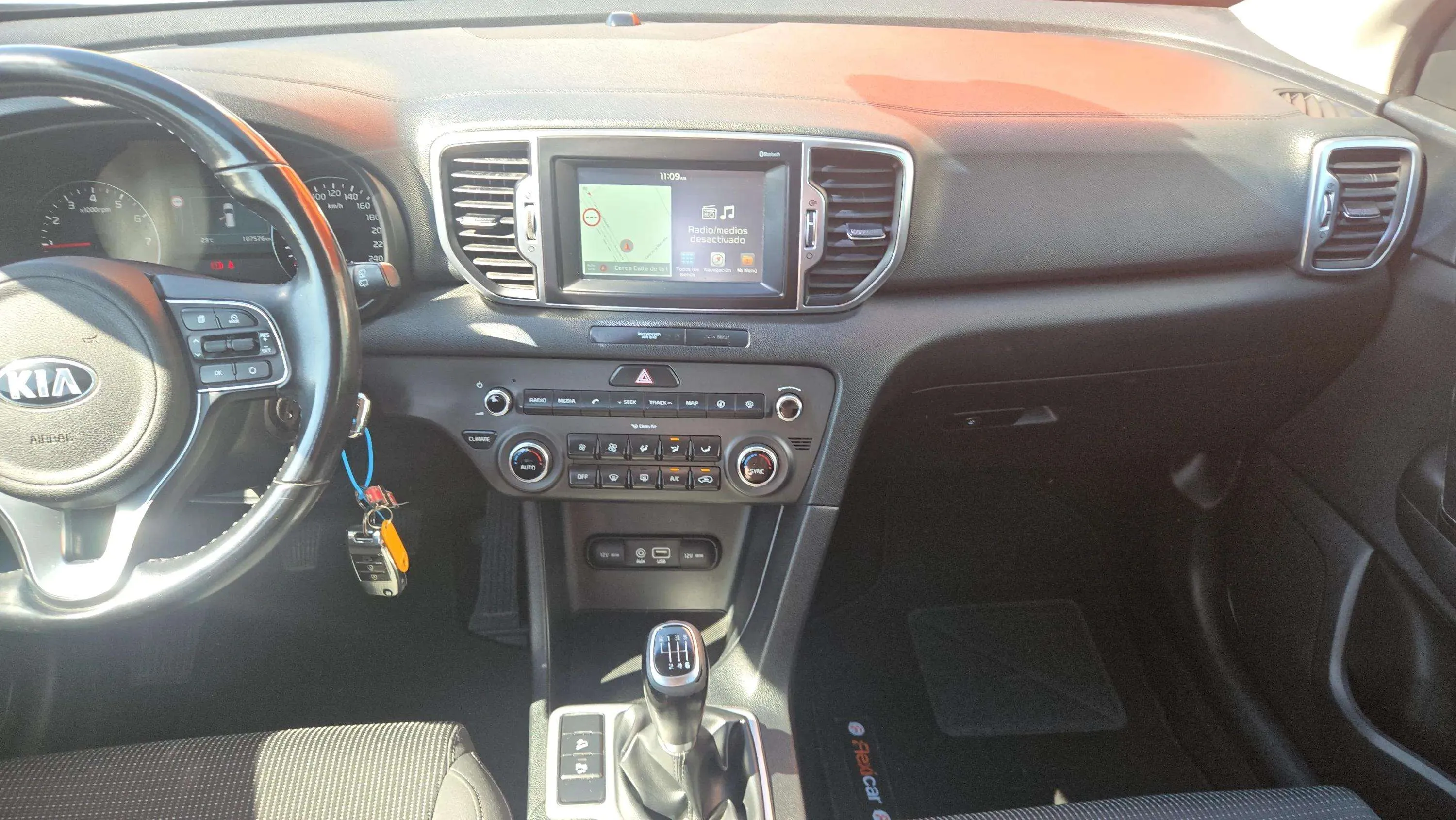 Kia Sportage 1.6 GDi Emotion 4x2 - foto 14