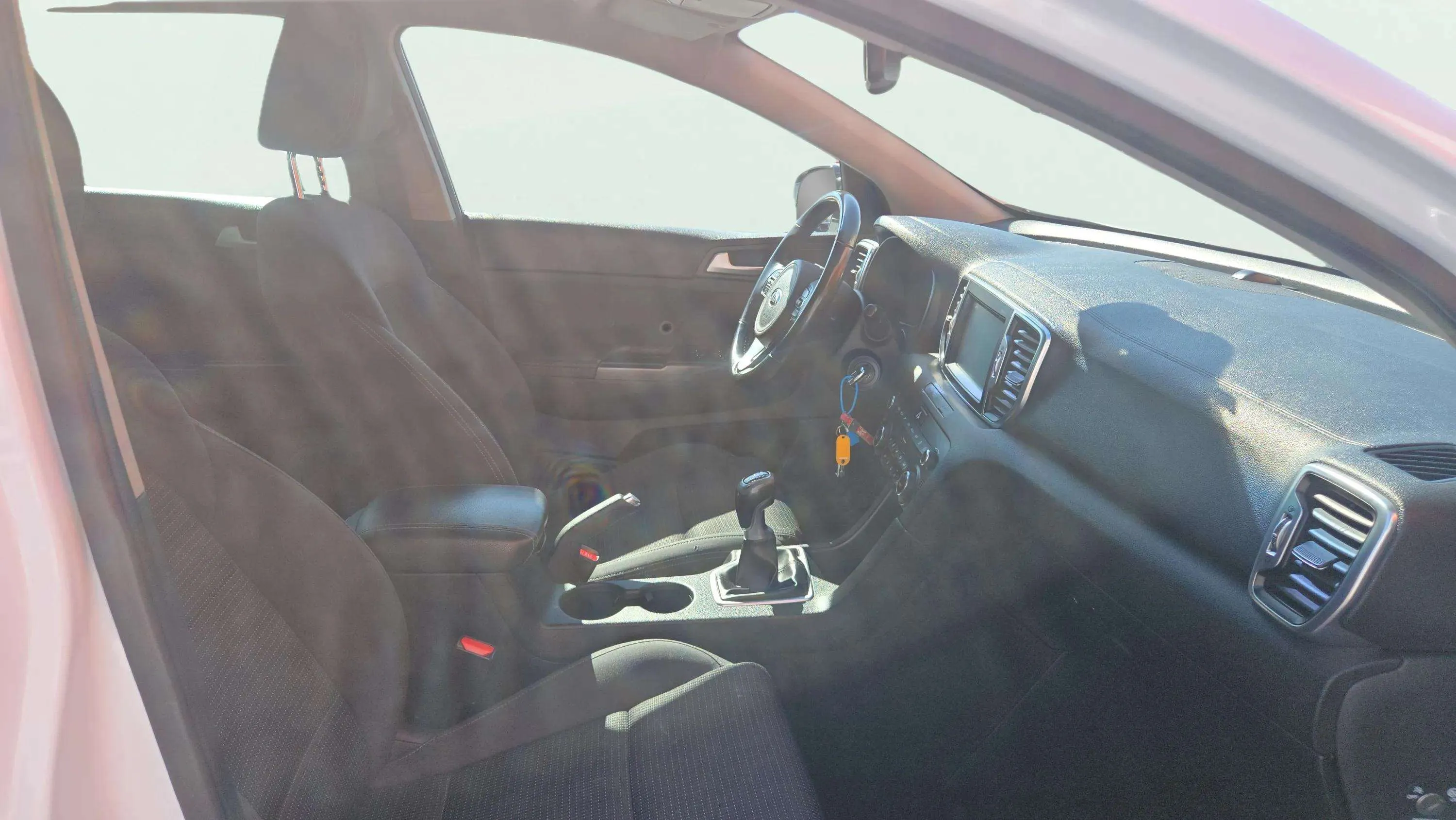 Kia Sportage 1.6 GDi Emotion 4x2 - foto 13