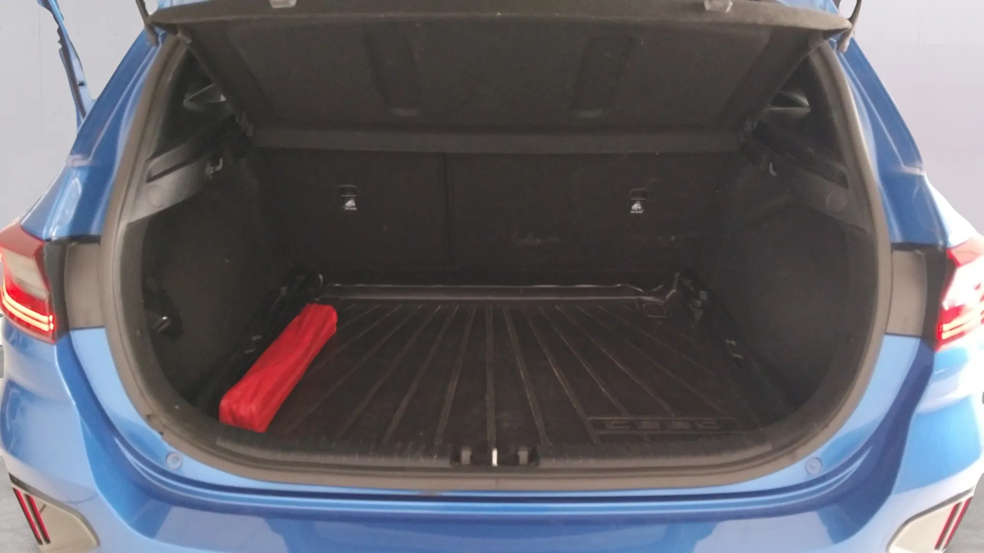 Kia Ceed 1.4 T-GDi GT Line DCT - foto 13