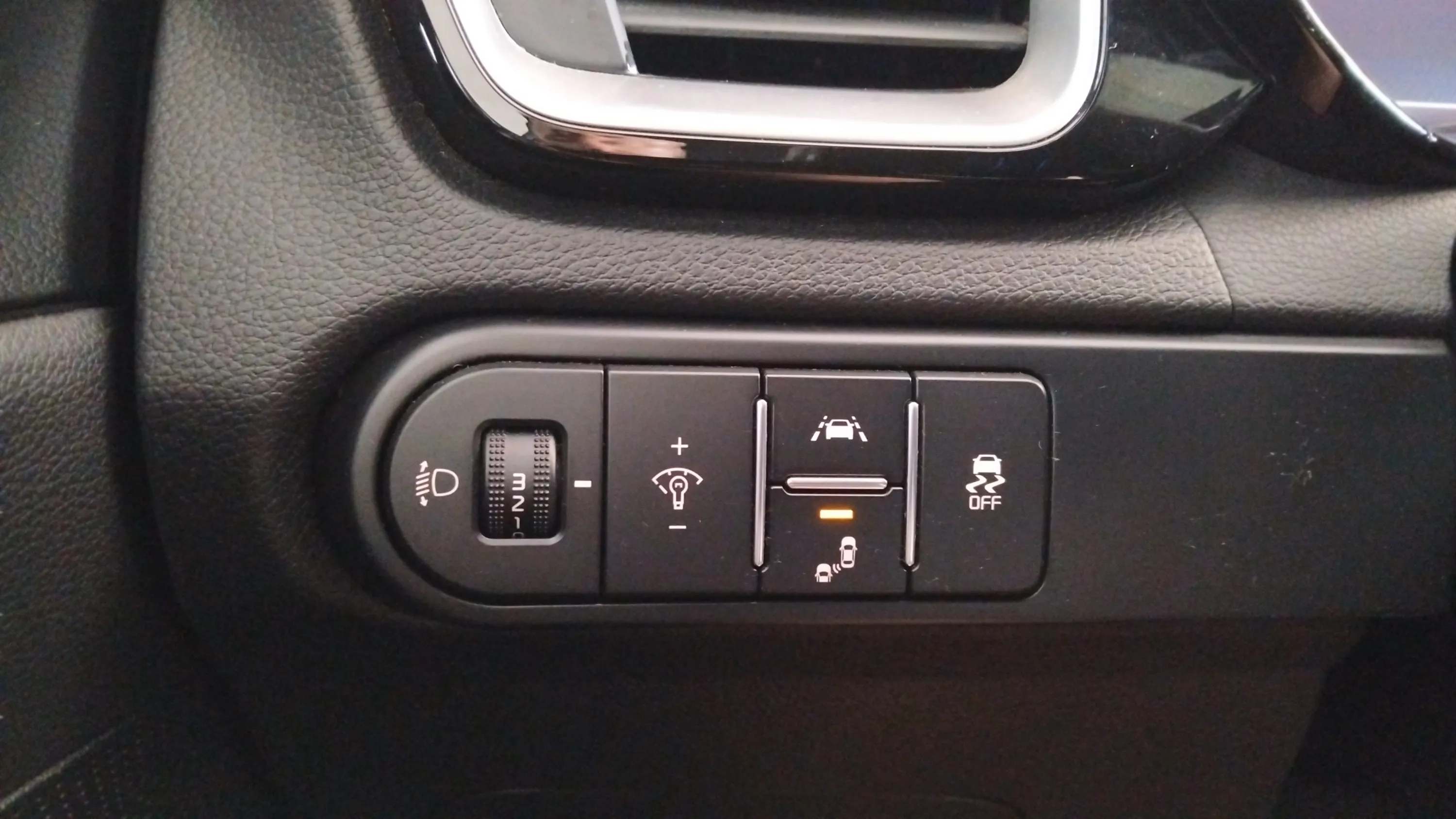 Kia Ceed 1.4 T-GDi GT Line DCT - foto 26