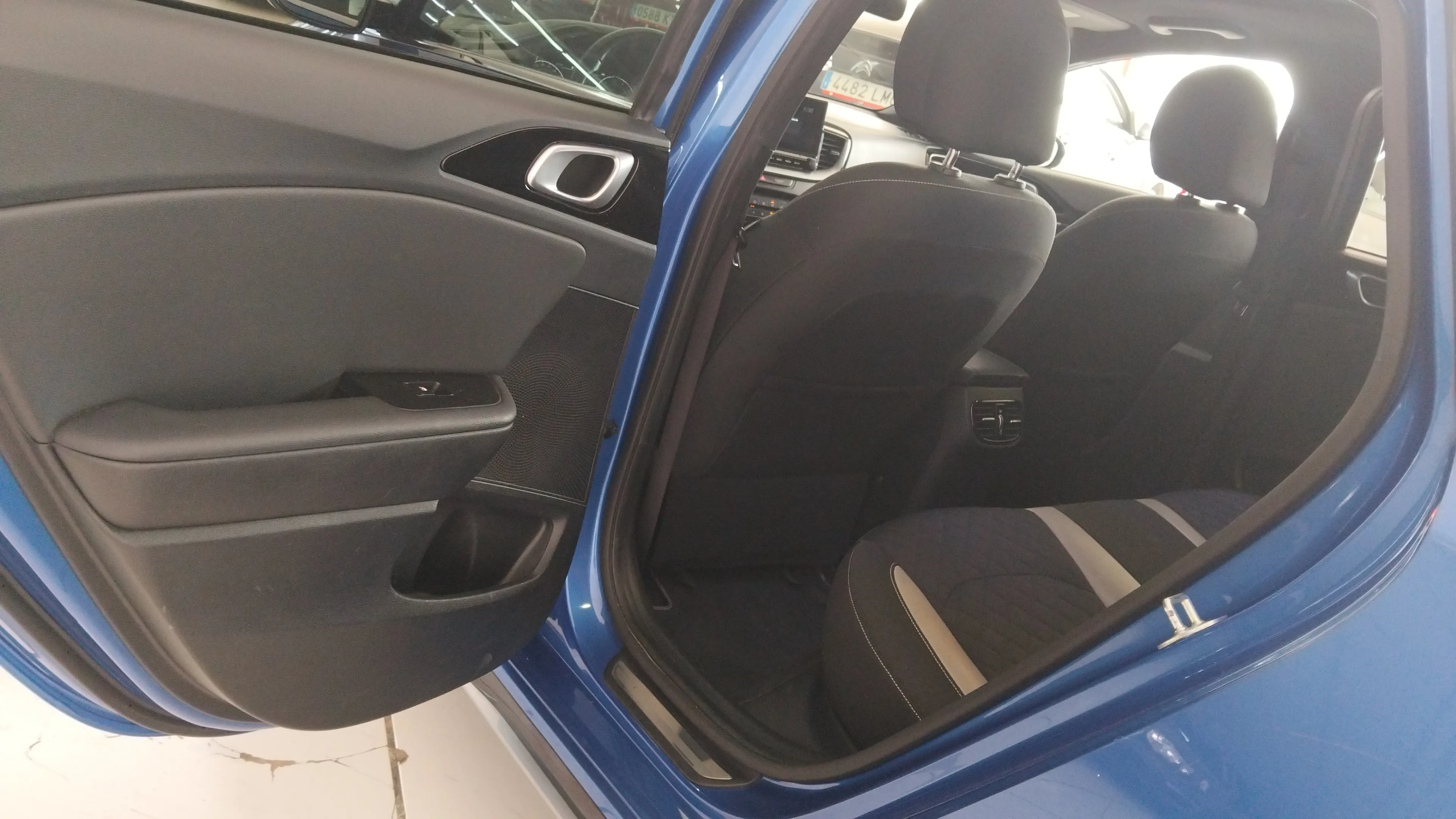 Kia Ceed 1.4 T-GDi GT Line DCT - foto 11