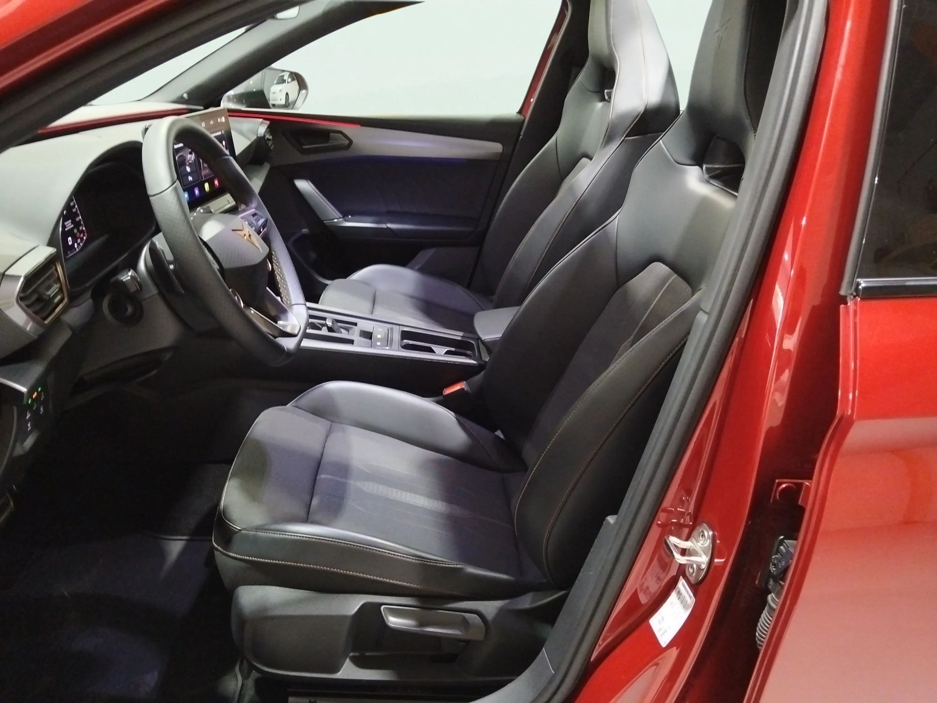 Cupra León SP VZ 2.0 TSI DSG - foto 14