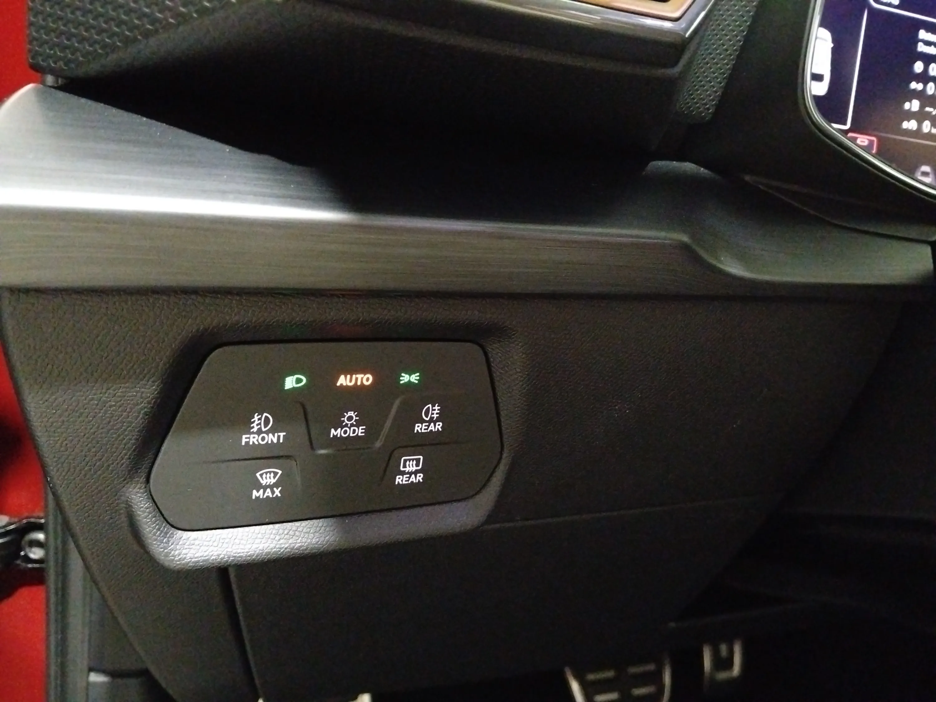 Cupra León SP VZ 2.0 TSI DSG - foto 29