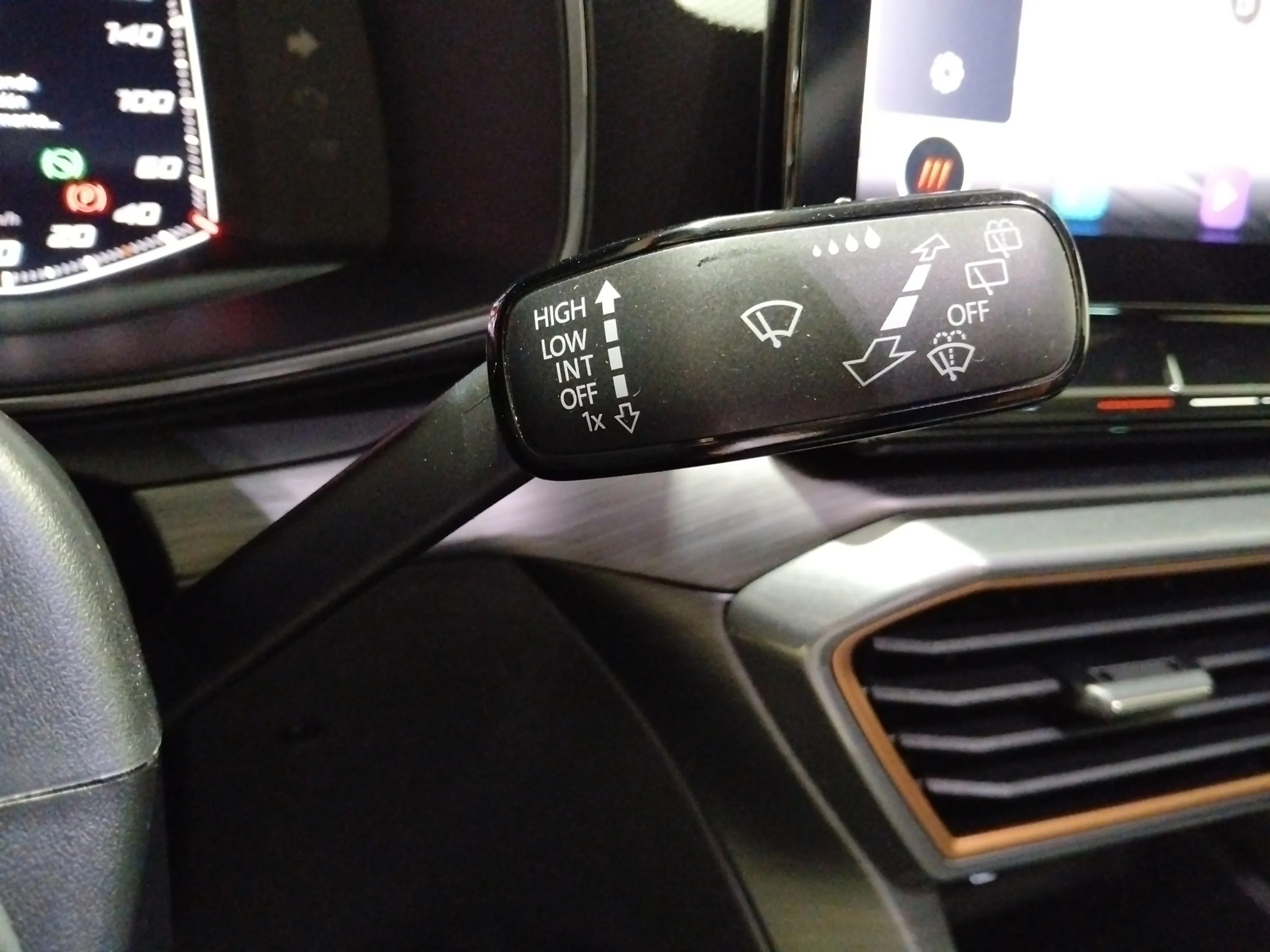 Cupra León SP VZ 2.0 TSI DSG - foto 30