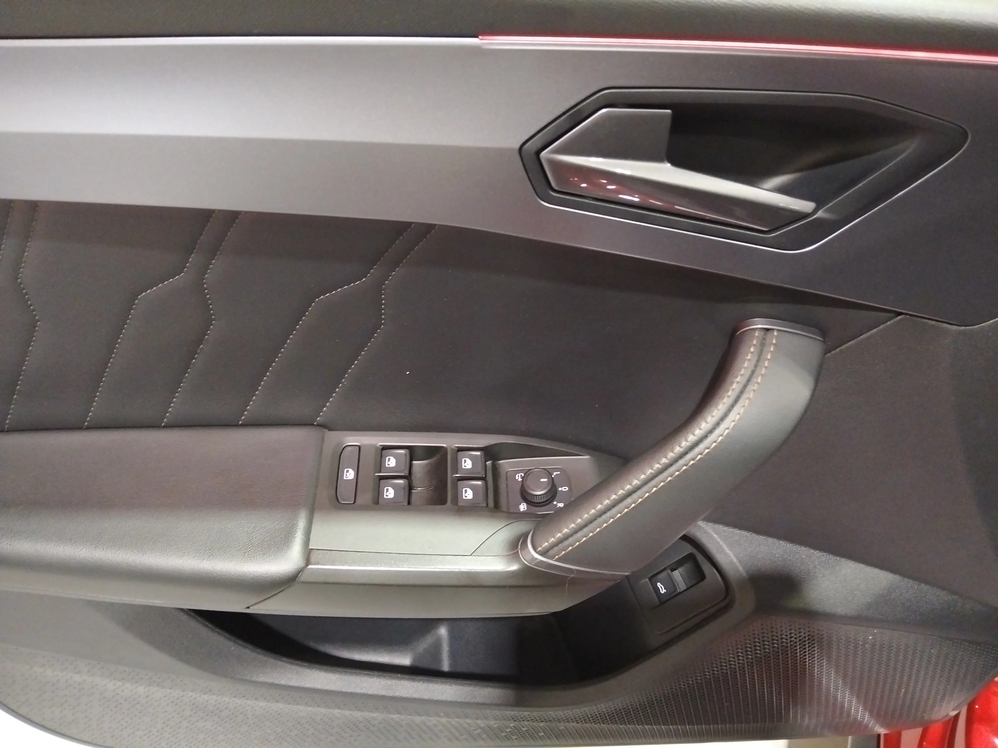 Cupra León SP VZ 2.0 TSI DSG - foto 21