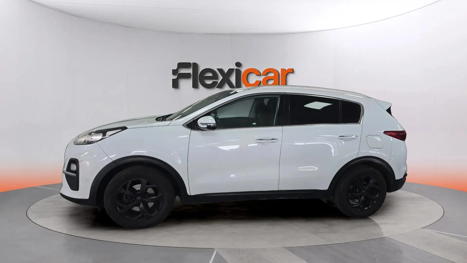 Kia Sportage 1.6 CRDi Drive 4x2 - foto 4