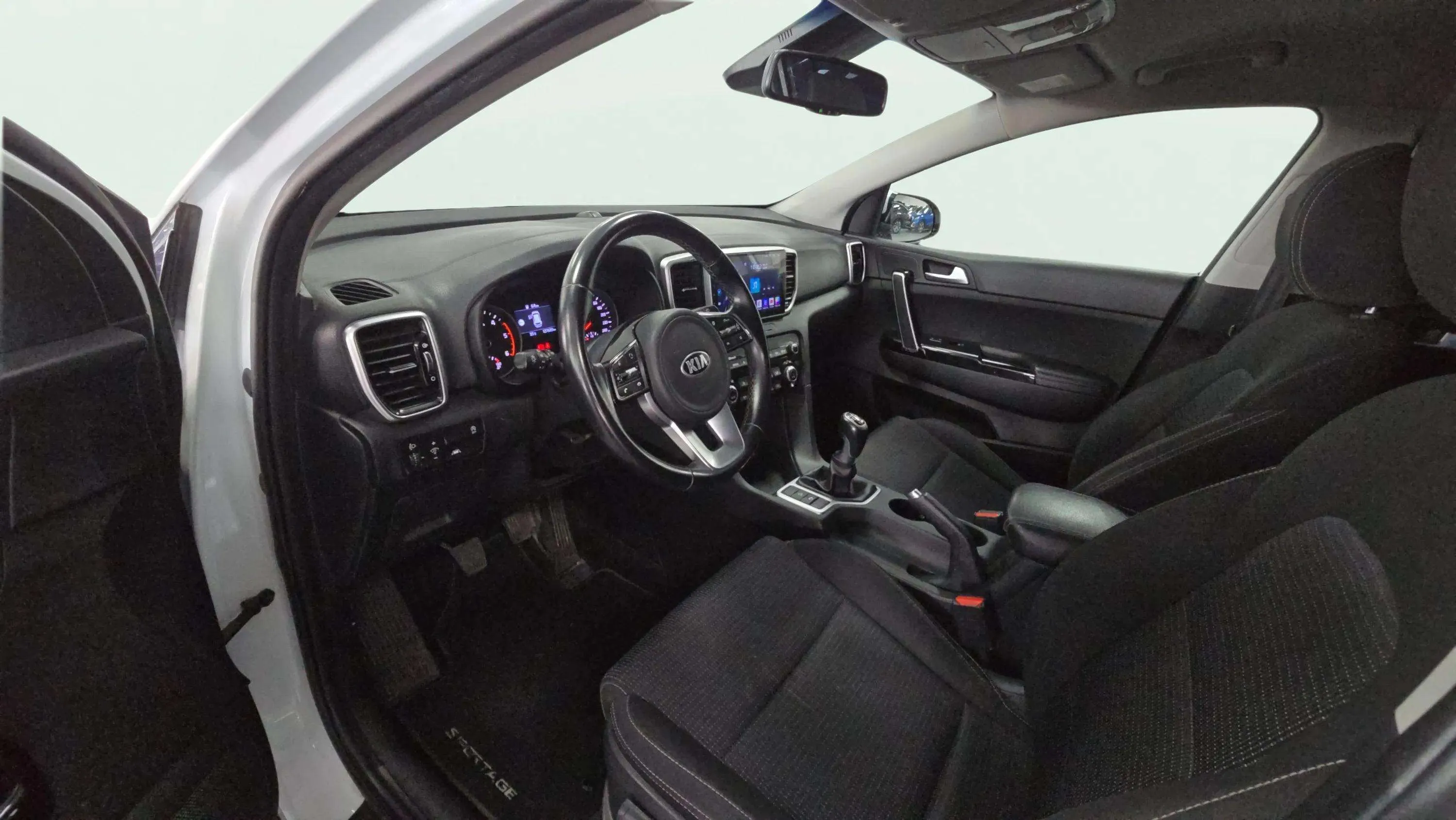 Kia Sportage 1.6 CRDi Drive 4x2 - foto 11