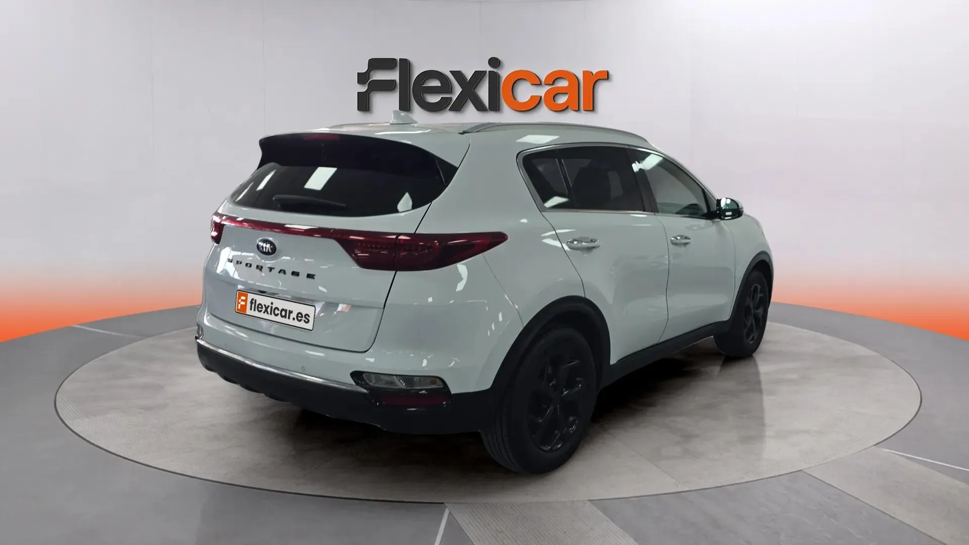 Kia Sportage 1.6 CRDi Drive 4x2 - foto 7