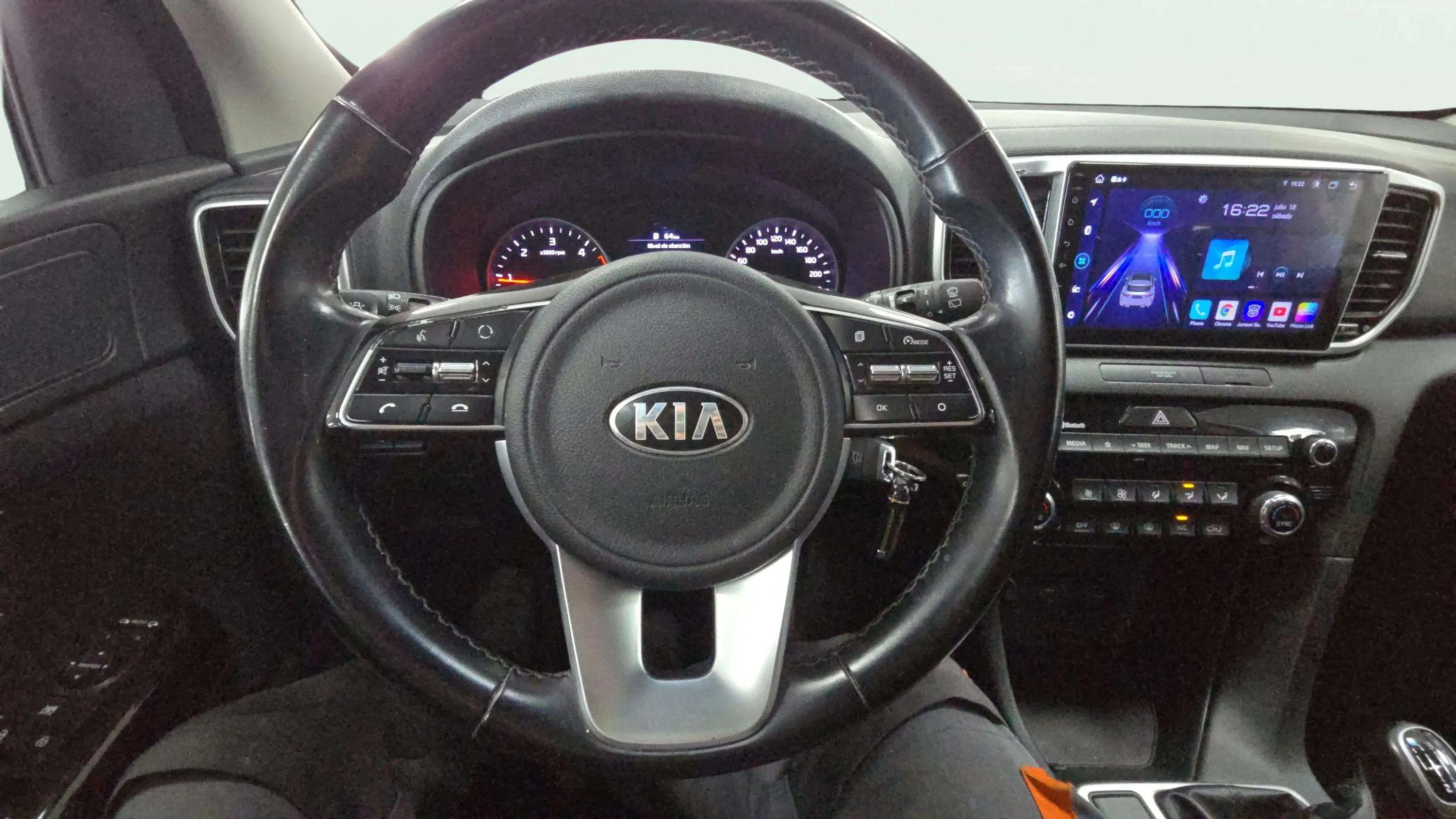 Kia Sportage 1.6 CRDi Drive 4x2 - foto 13