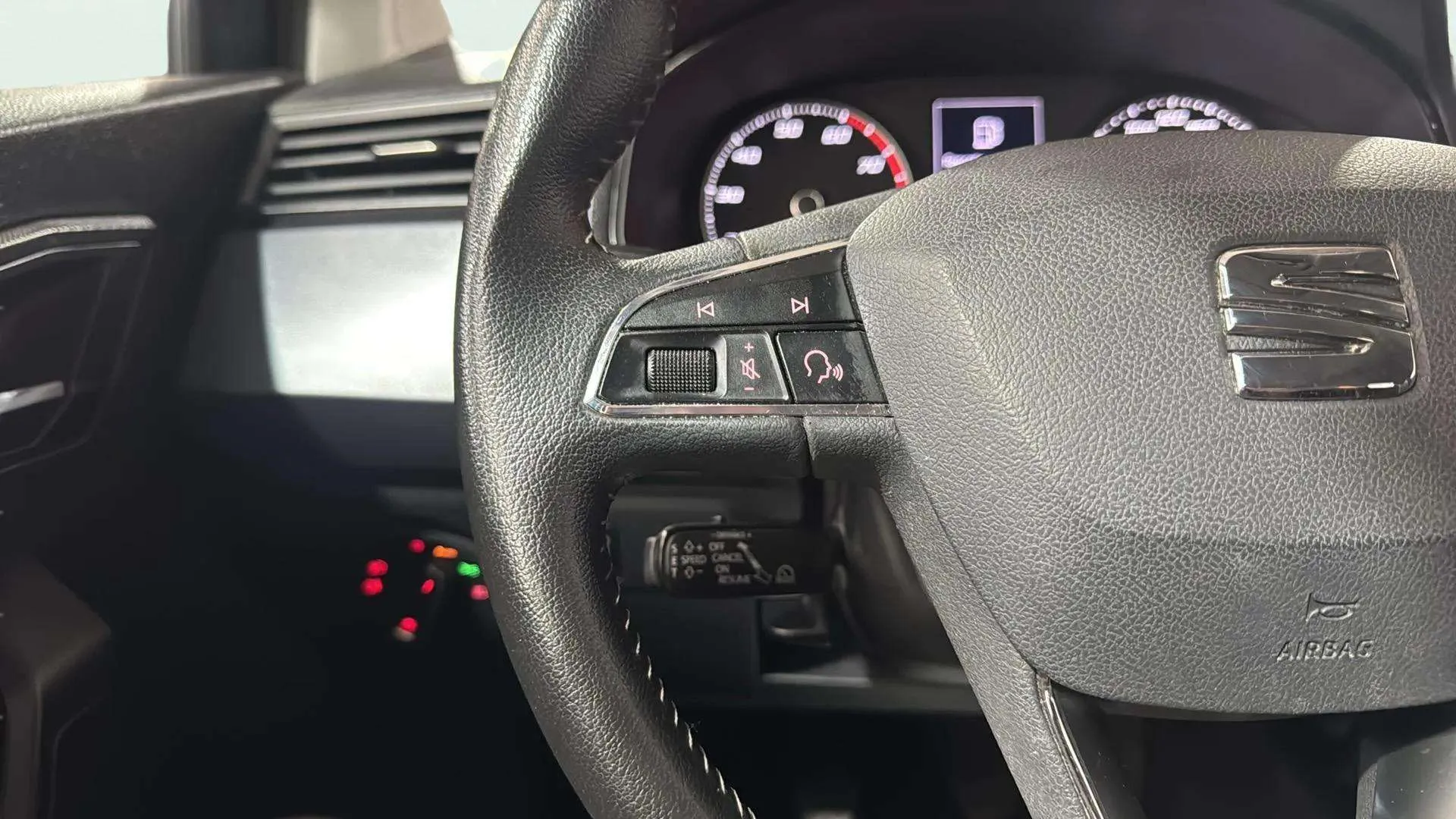 SEAT Arona 1.0 TSI Style Ecomotive - foto 16