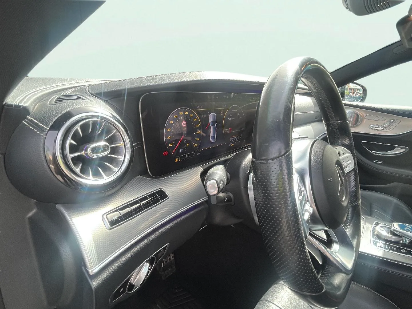 Mercedes-Benz Clase E Coupé E 220 d - foto 25