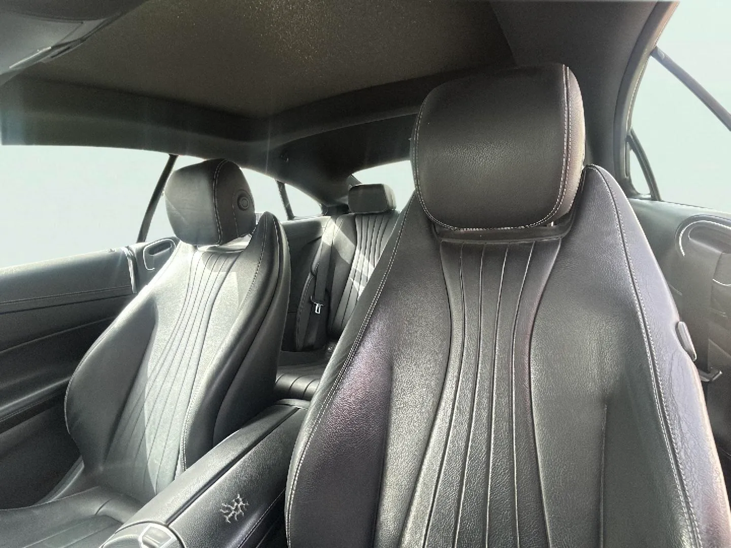 Mercedes-Benz Clase E Coupé E 220 d - foto 23