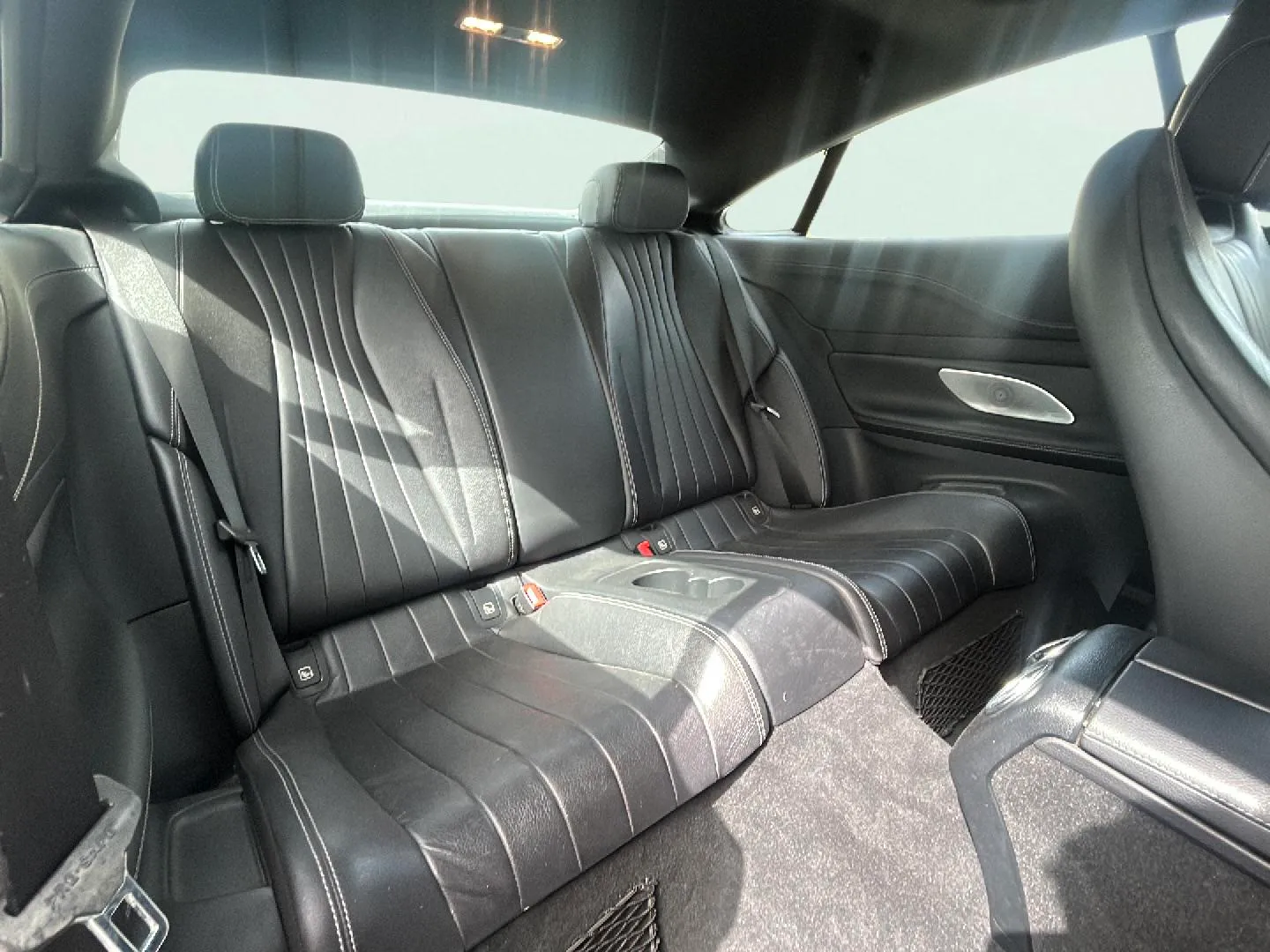 Mercedes-Benz Clase E Coupé E 220 d - foto 18