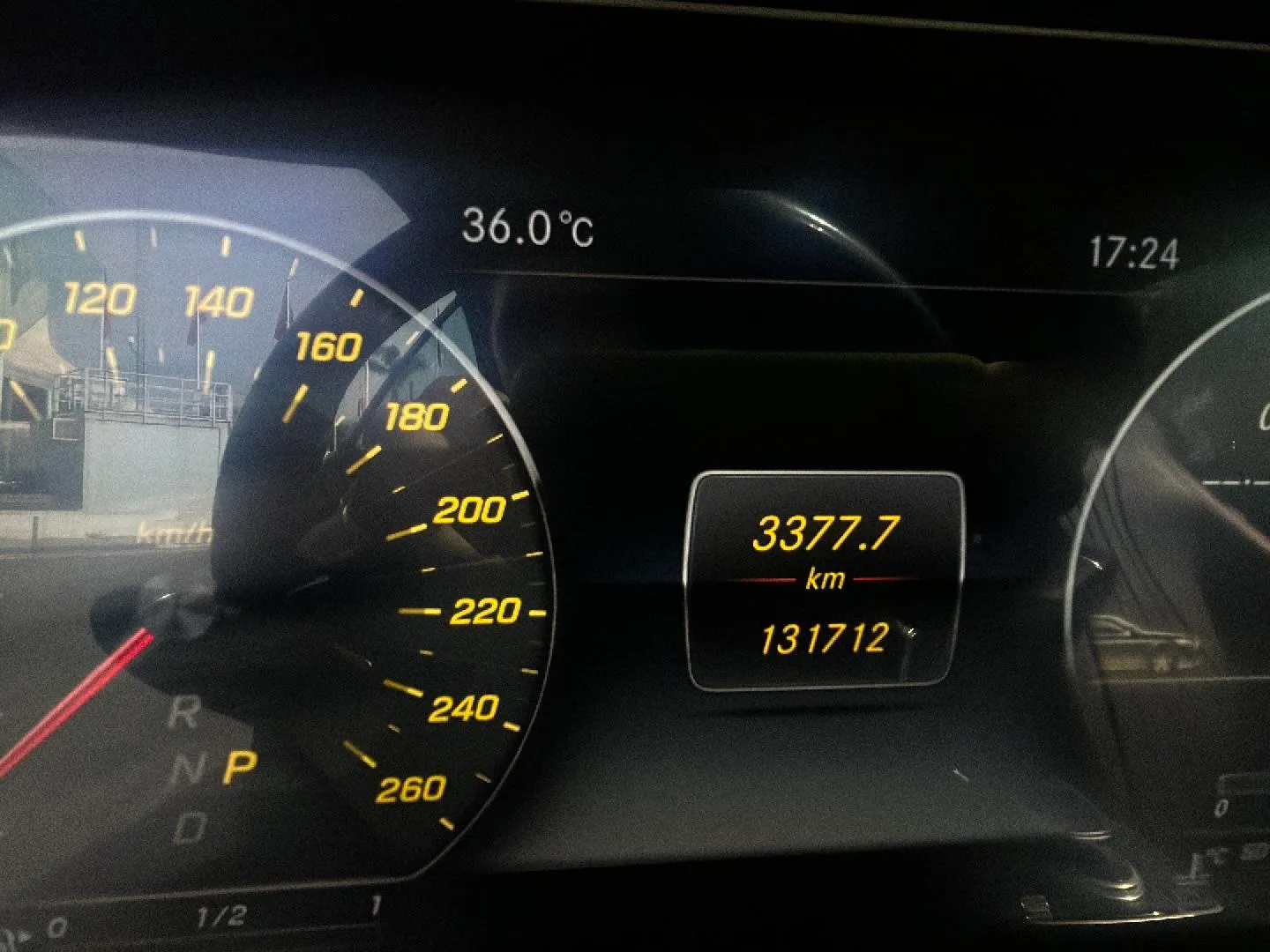 Mercedes-Benz Clase E Coupé E 220 d - foto 12