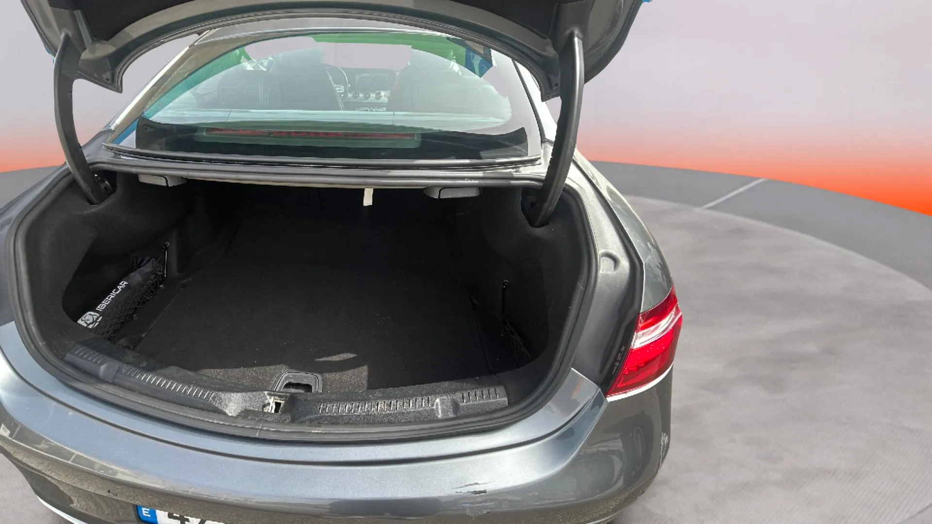 Mercedes-Benz Clase E Coupé E 220 d - foto 16