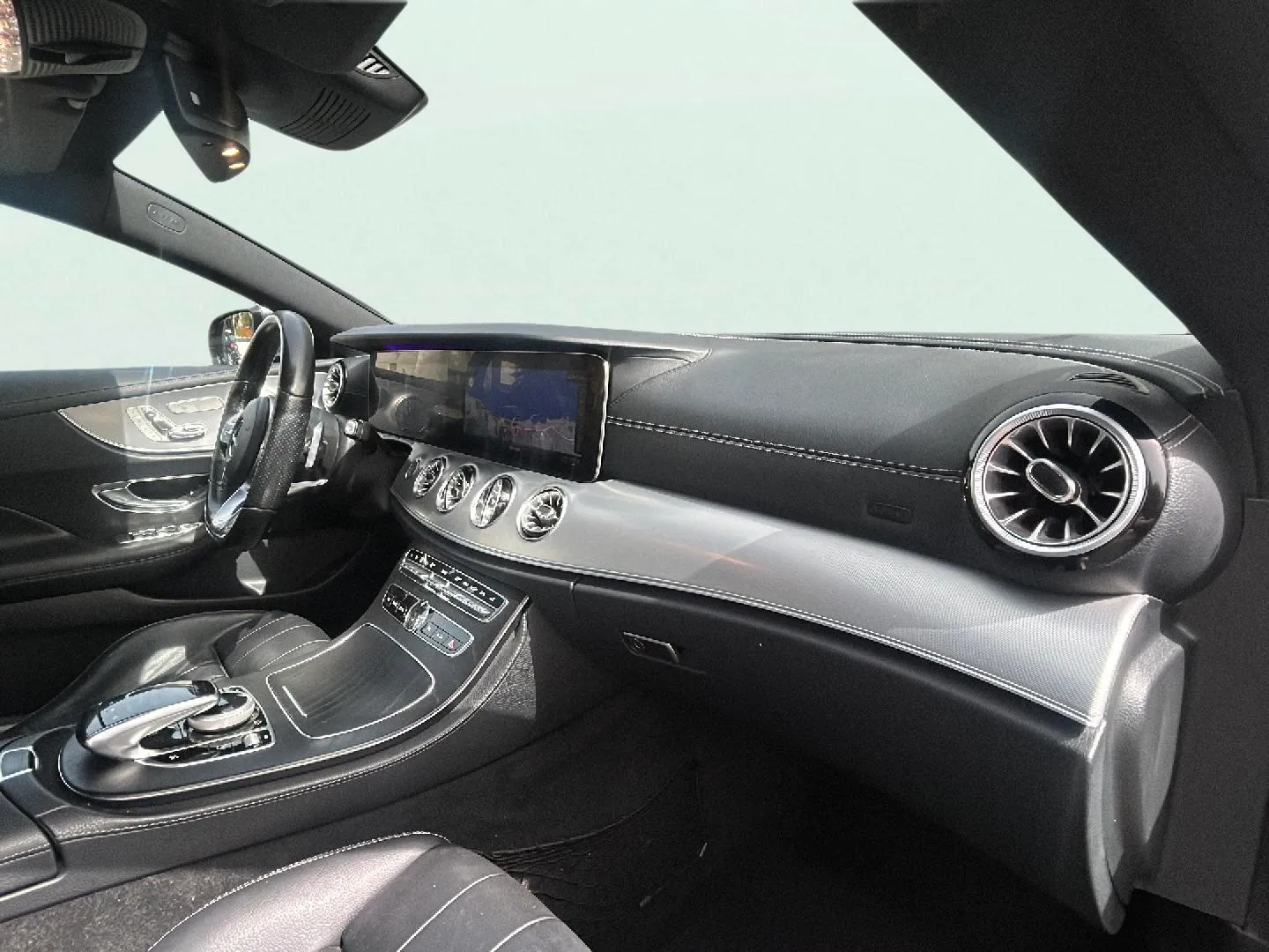 Mercedes-Benz Clase E Coupé E 220 d - foto 35