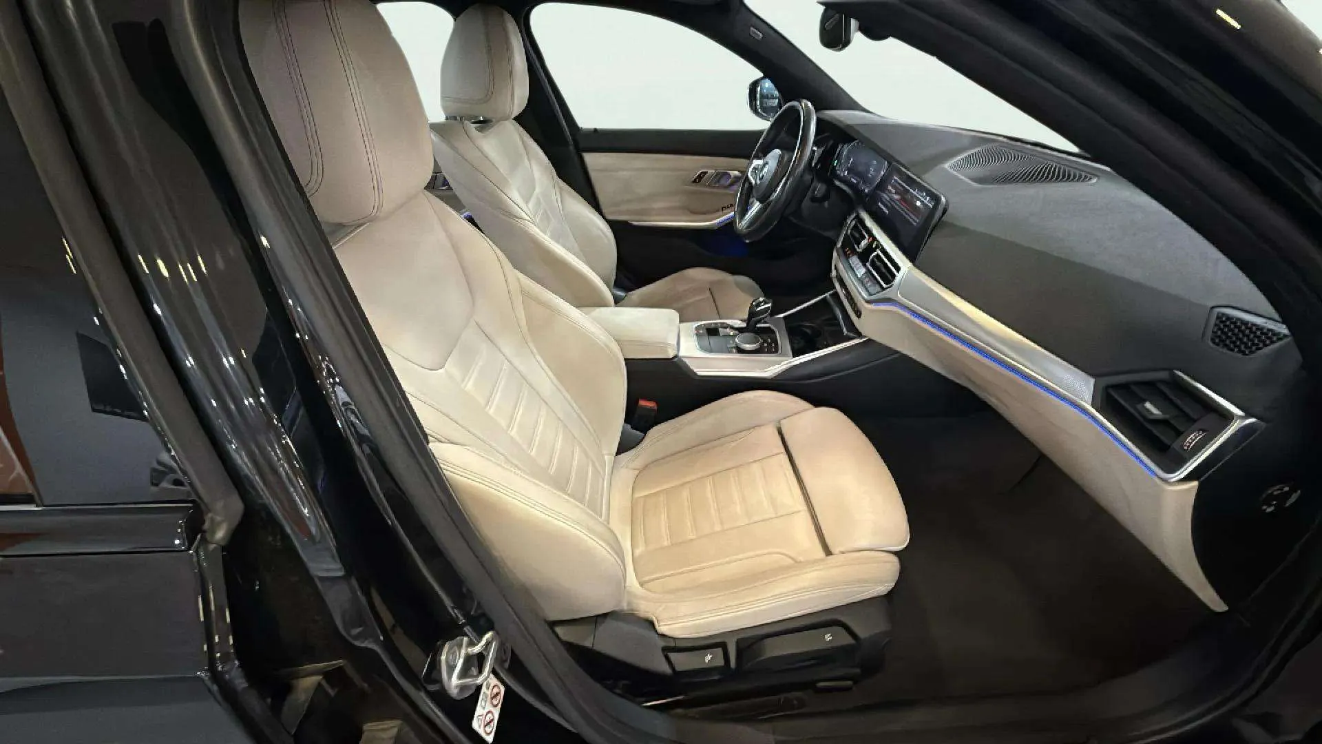 BMW Serie 3 318D Diesel Hibrido no enchufable - foto 12