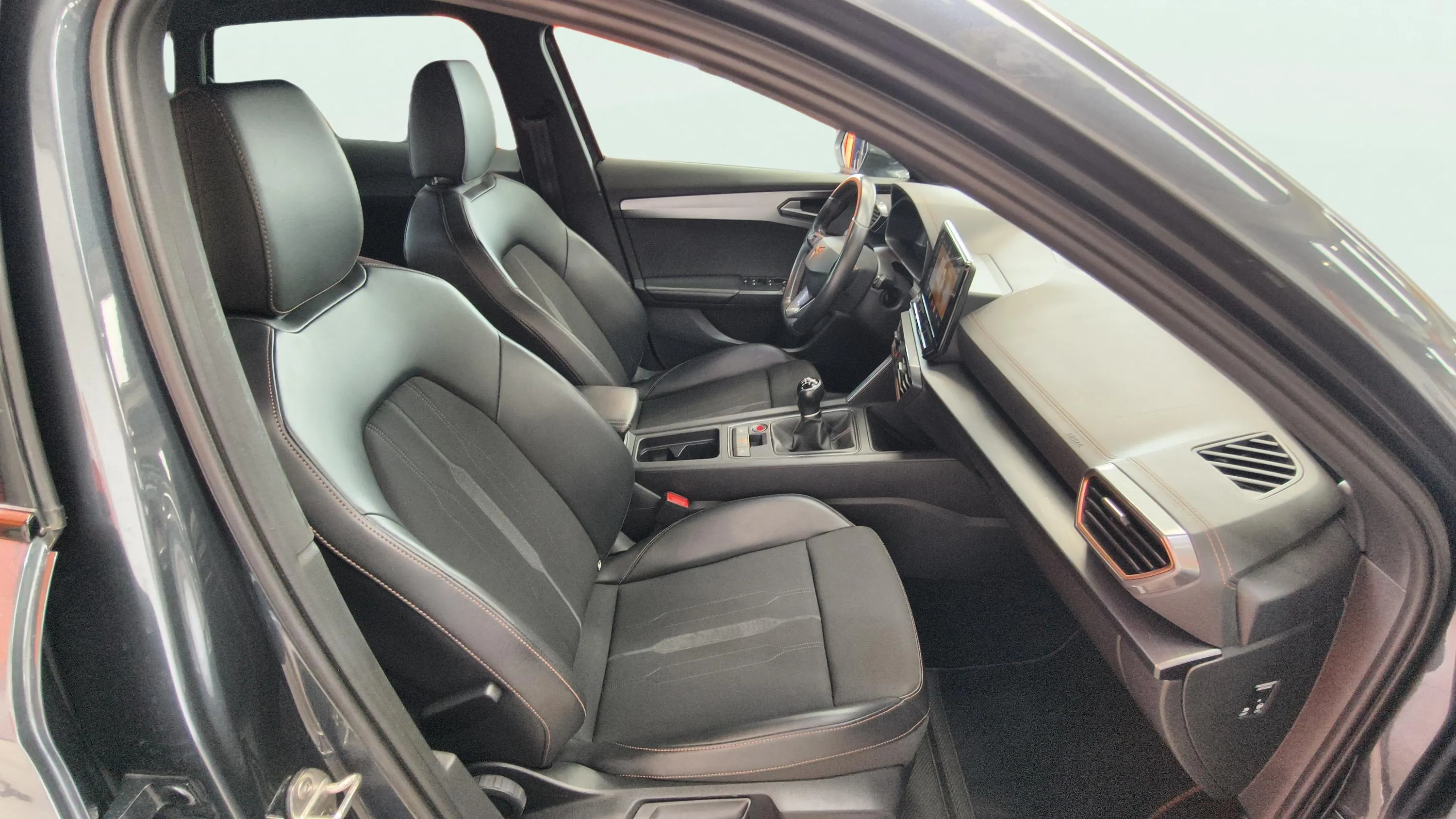 Cupra Formentor 1.5 TSI - foto 12